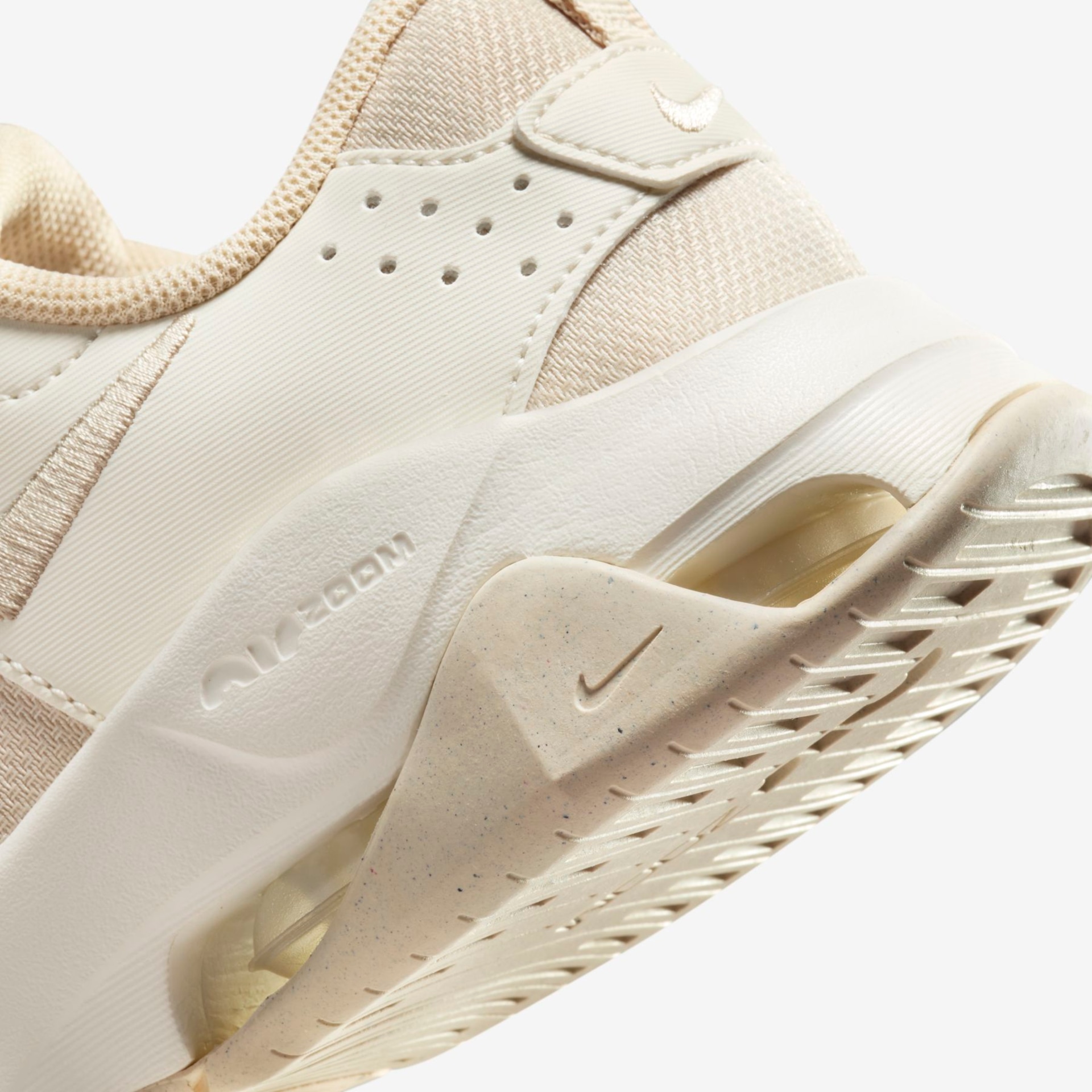 Tênis Nike Zoom Bella 6 Feminino - Foto 9