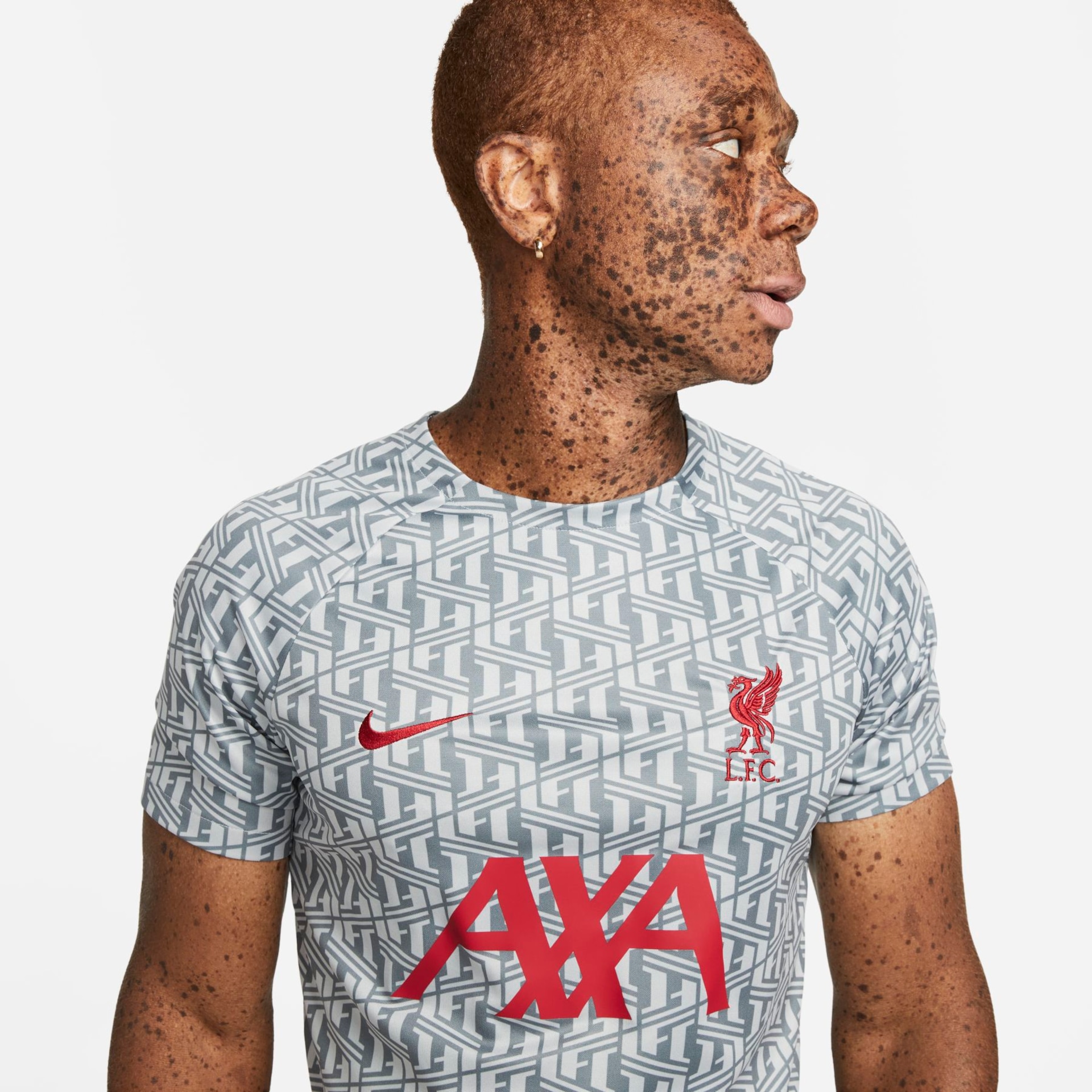 Camiseta Nike Liverpool Masculina - Foto 3