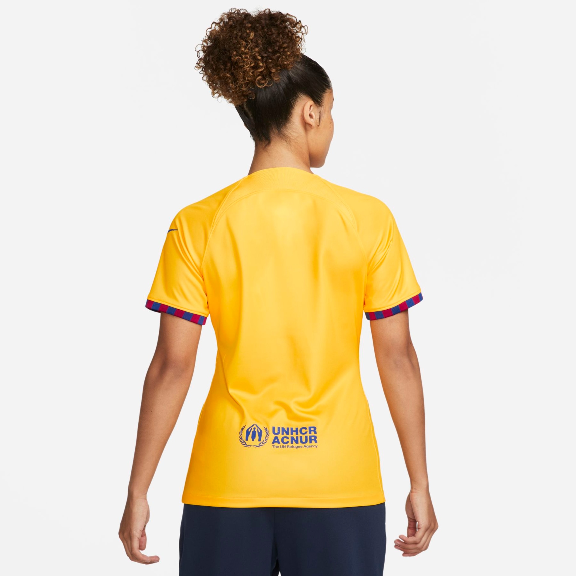 Camisa Nike Barcelona IV 2023/24 Torcedora Pro Feminina - Foto 2