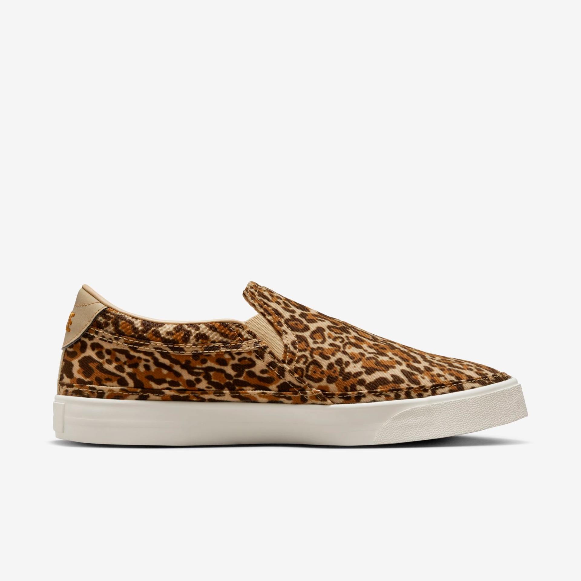 Tênis Nike Court Legacy Leopard Slip-On Feminino - Foto 4