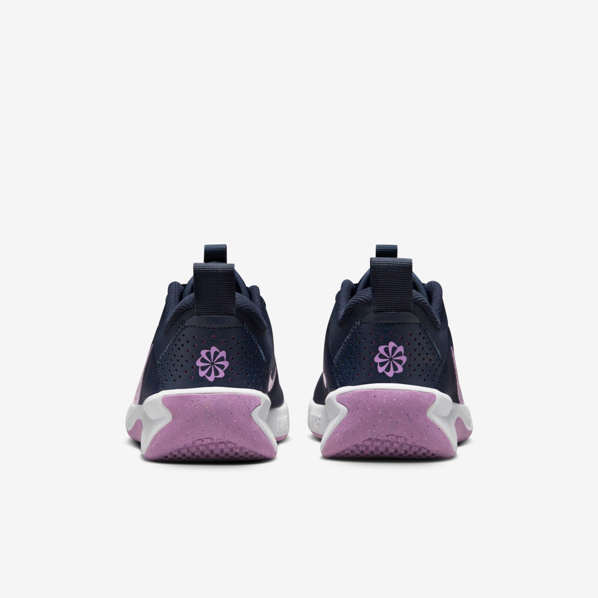 Tênis Nike Omni Multi-Court Infantil - Foto 6