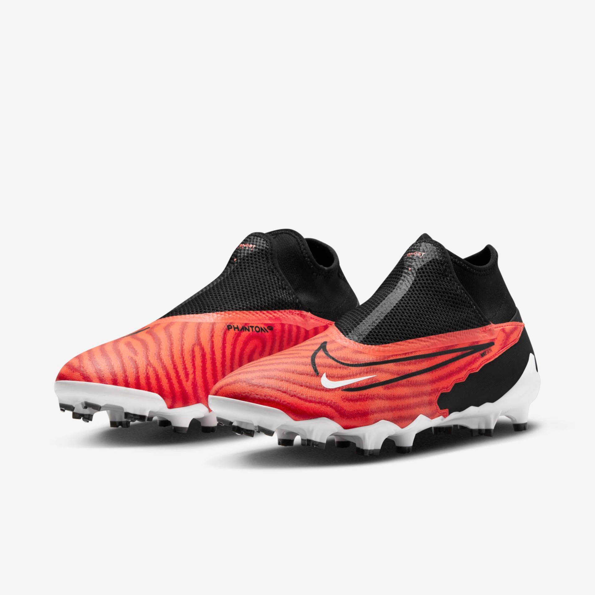 Chuteira Nike Phantom GX Pro Dynamic Fit Campo - Foto 5