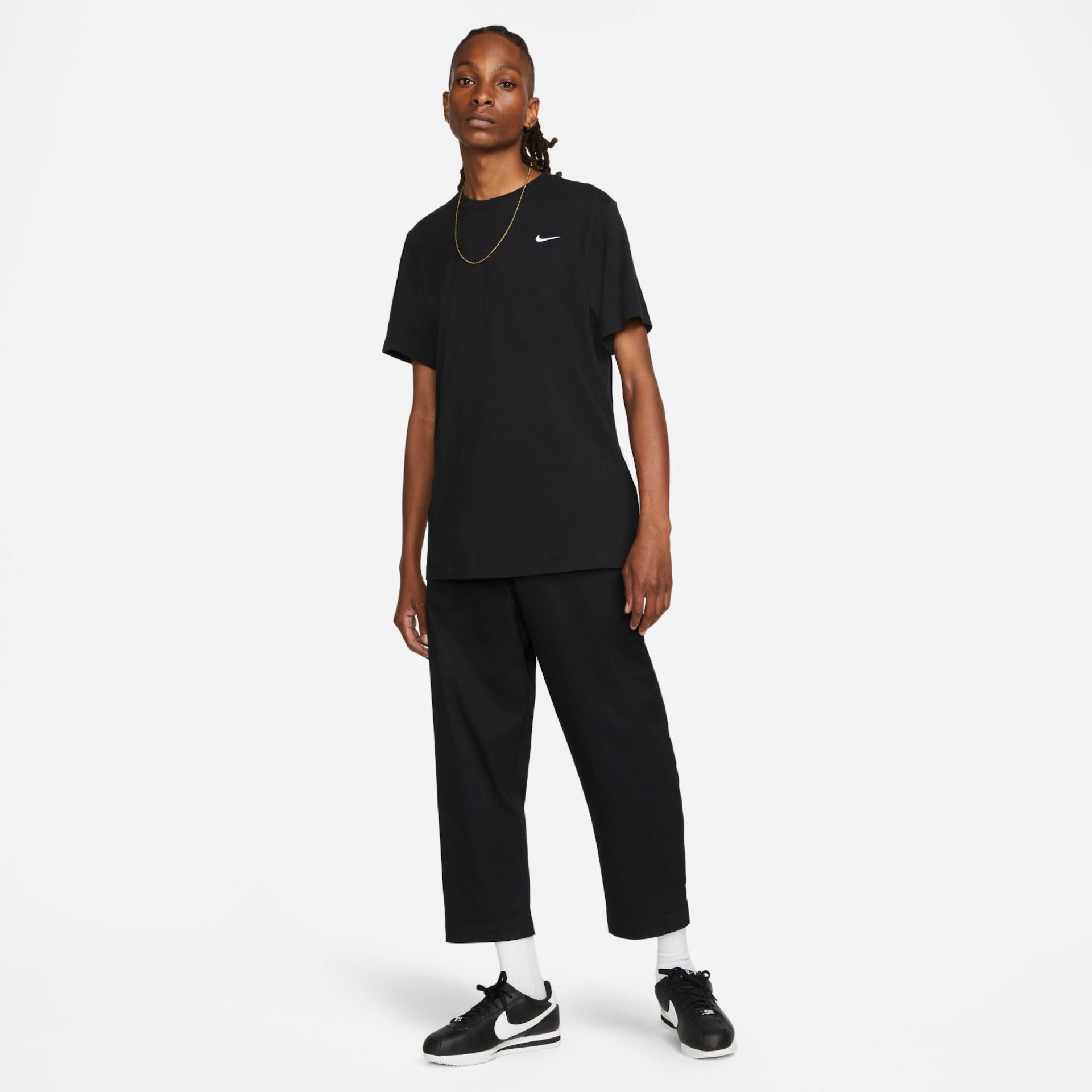 Camiseta Nike Sportswear Swoosh Masculina - Foto 4