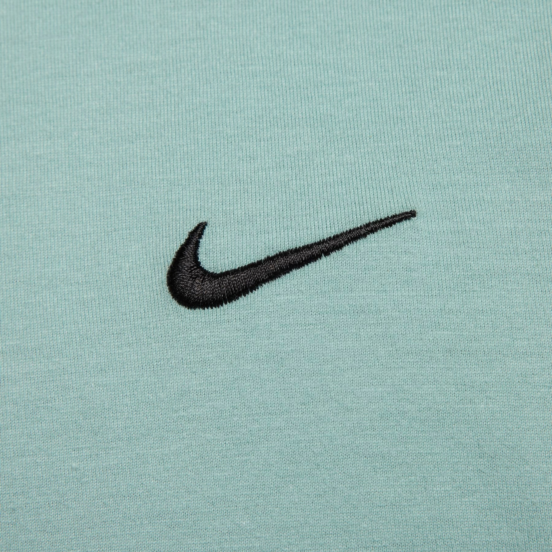 Camiseta Nike Sportswear Swoosh Masculina - Foto 4