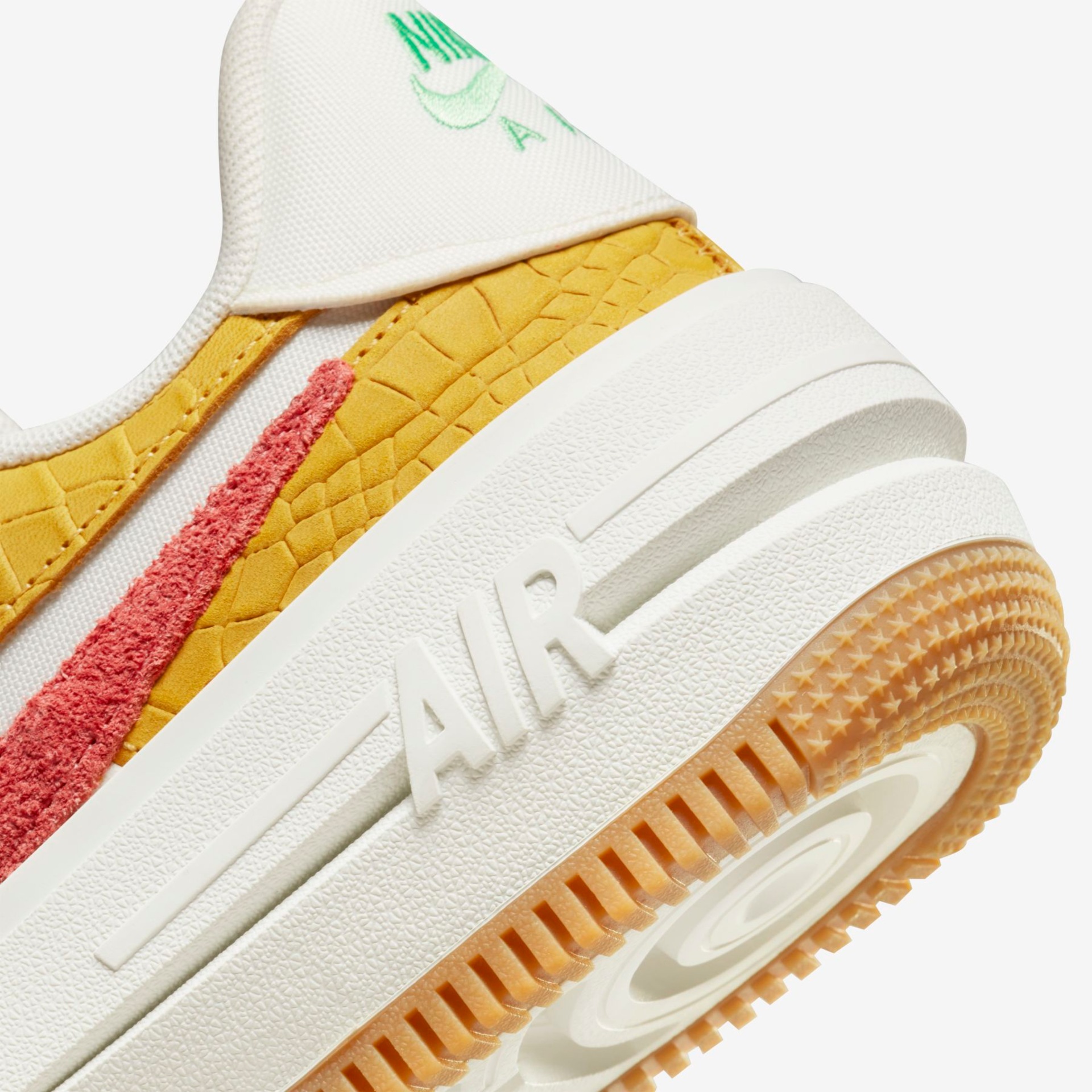 Tênis Nike Air Force 1 PLT.AF.ORM LV8 Feminino - Foto 8
