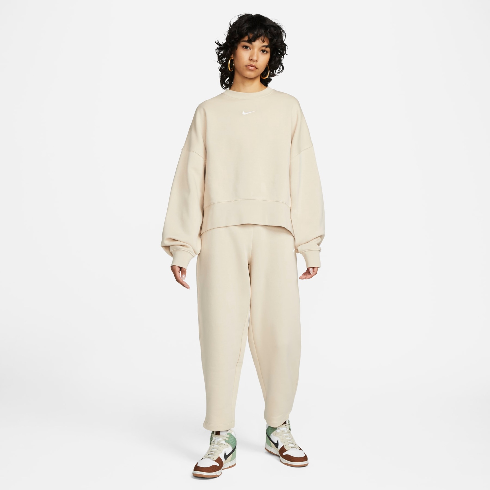 Blusão Nike Sportswear Collection Essentials Feminino - Foto 4