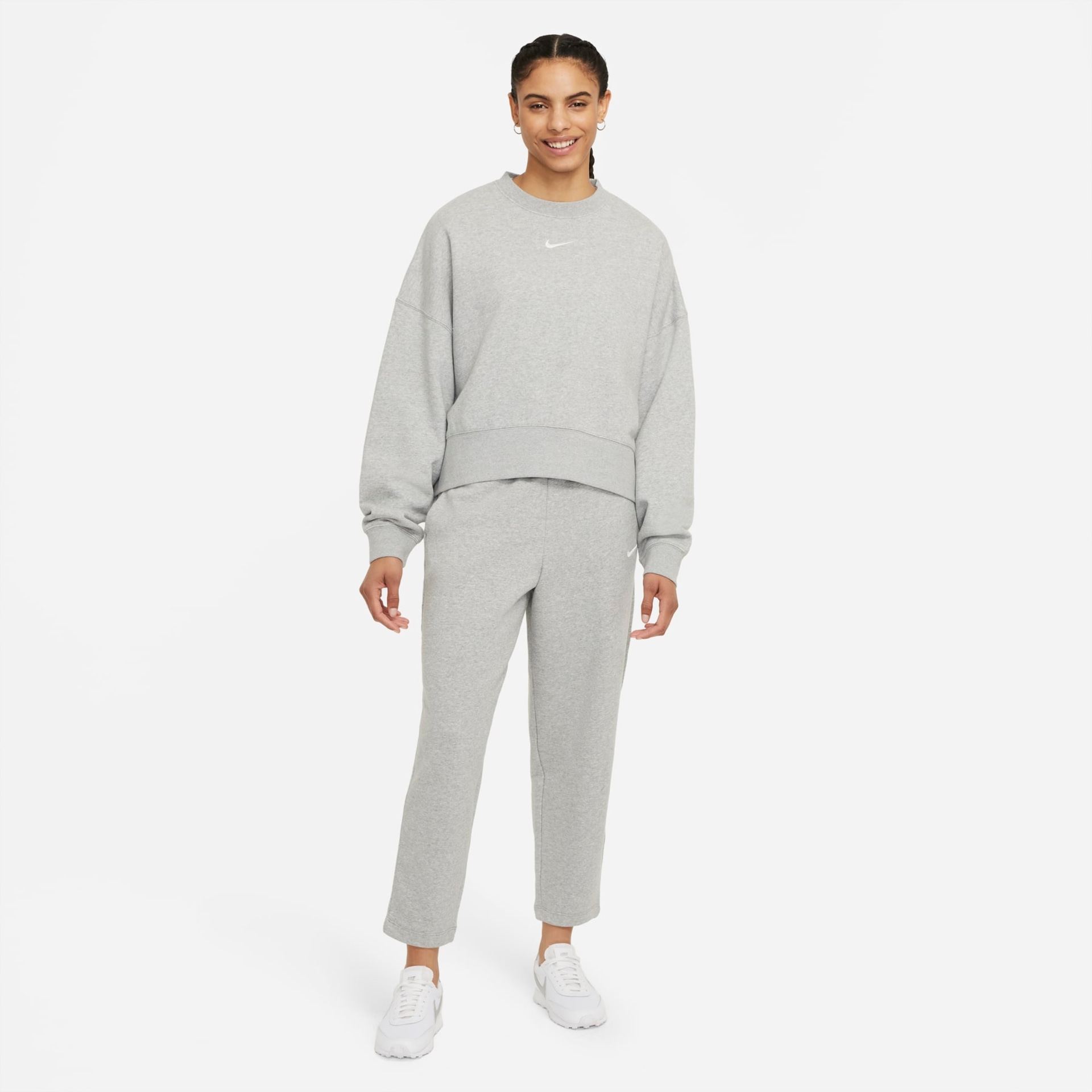 Blusão Nike Sportswear Collection Essentials Feminino - Foto 4