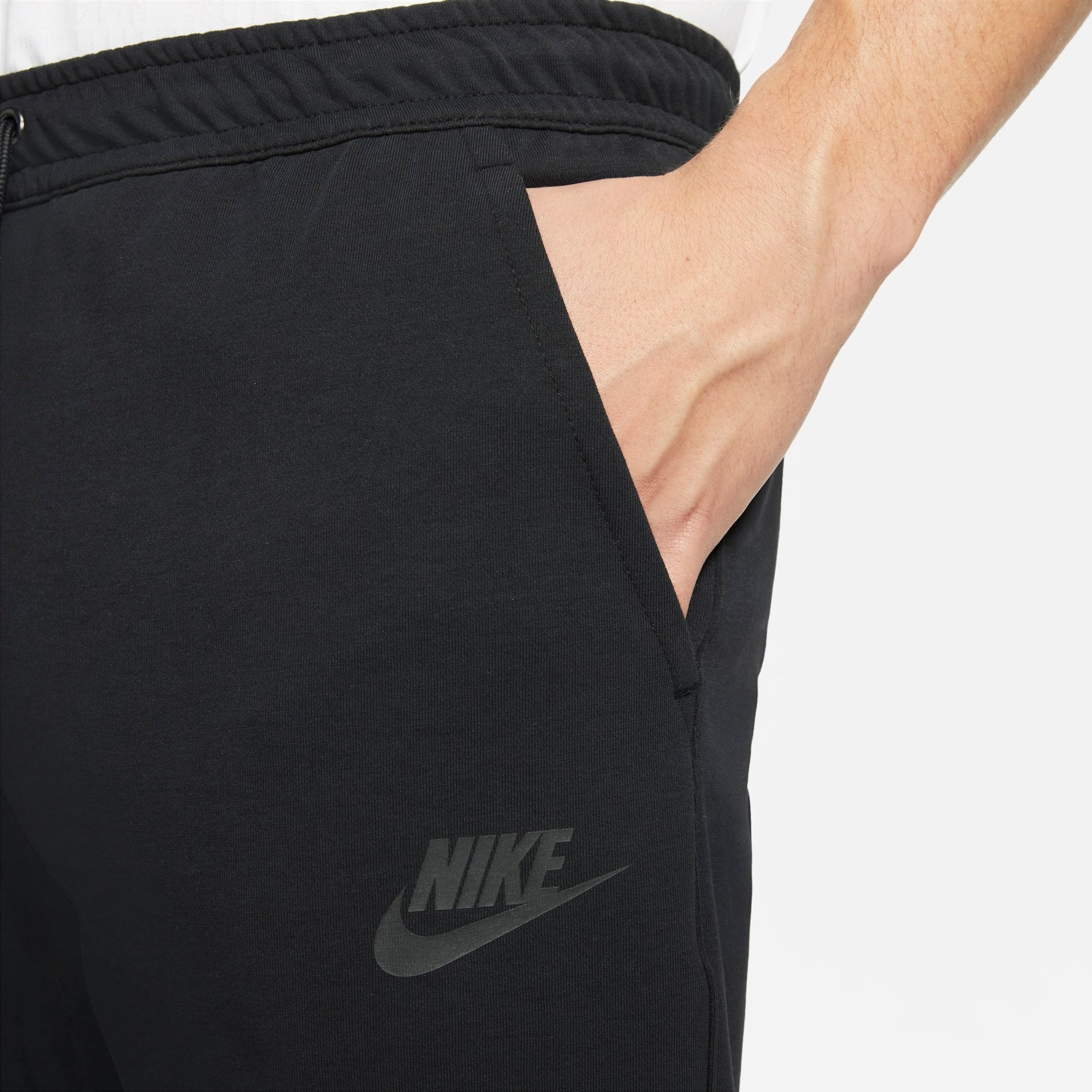Calça Nike Sportswear Tech Essentials Masculina - Foto 3