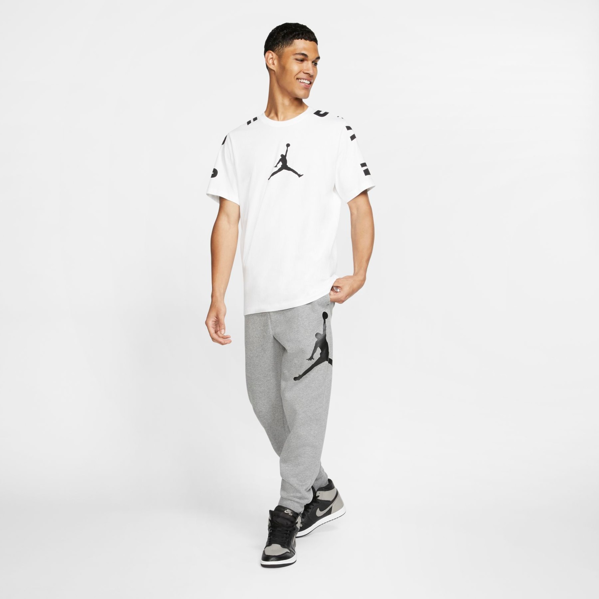 Calça Jordan Jumpman Logo Masculina - Foto 8
