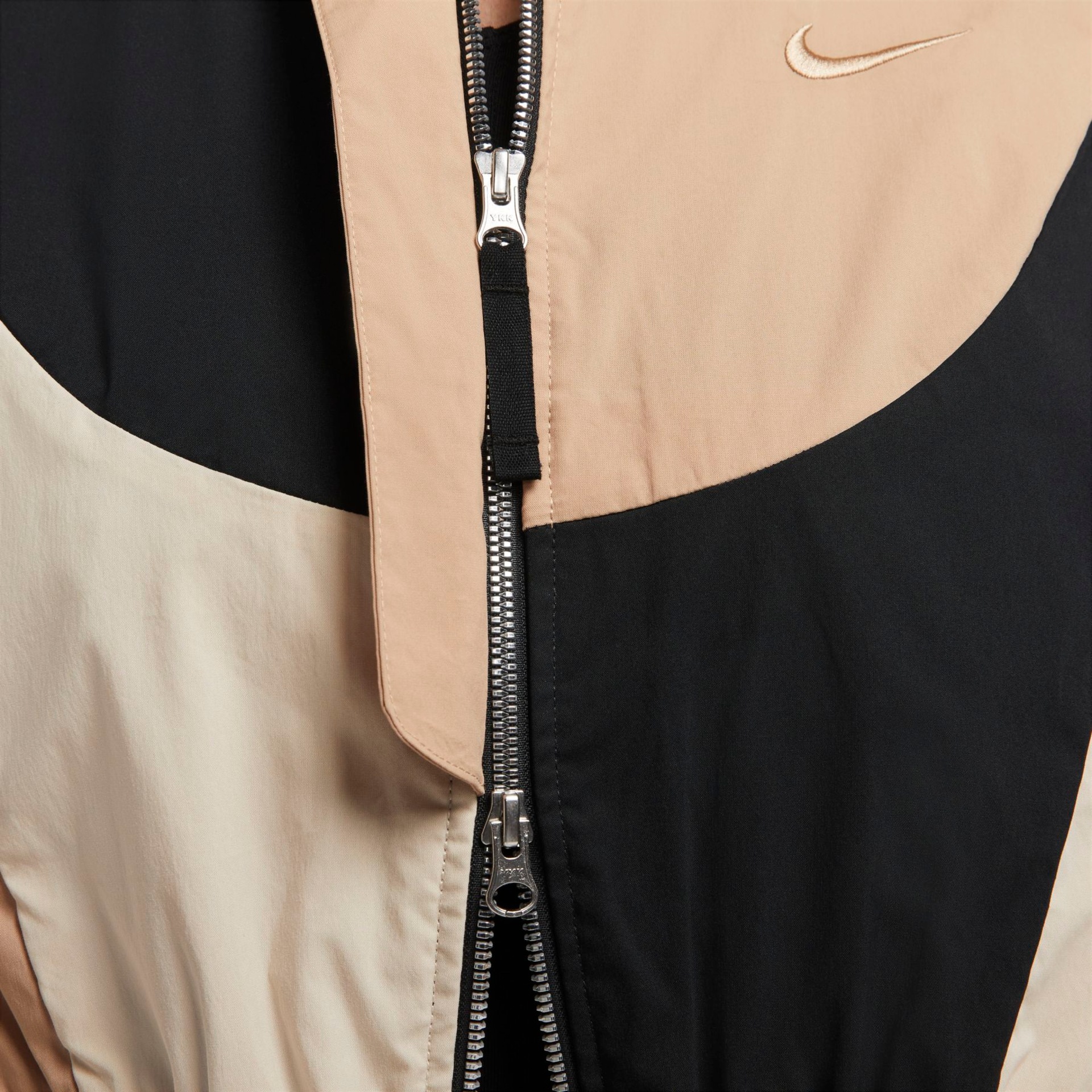 Jaqueta Nike Sportswear Woven Collection Feminina - Foto 8