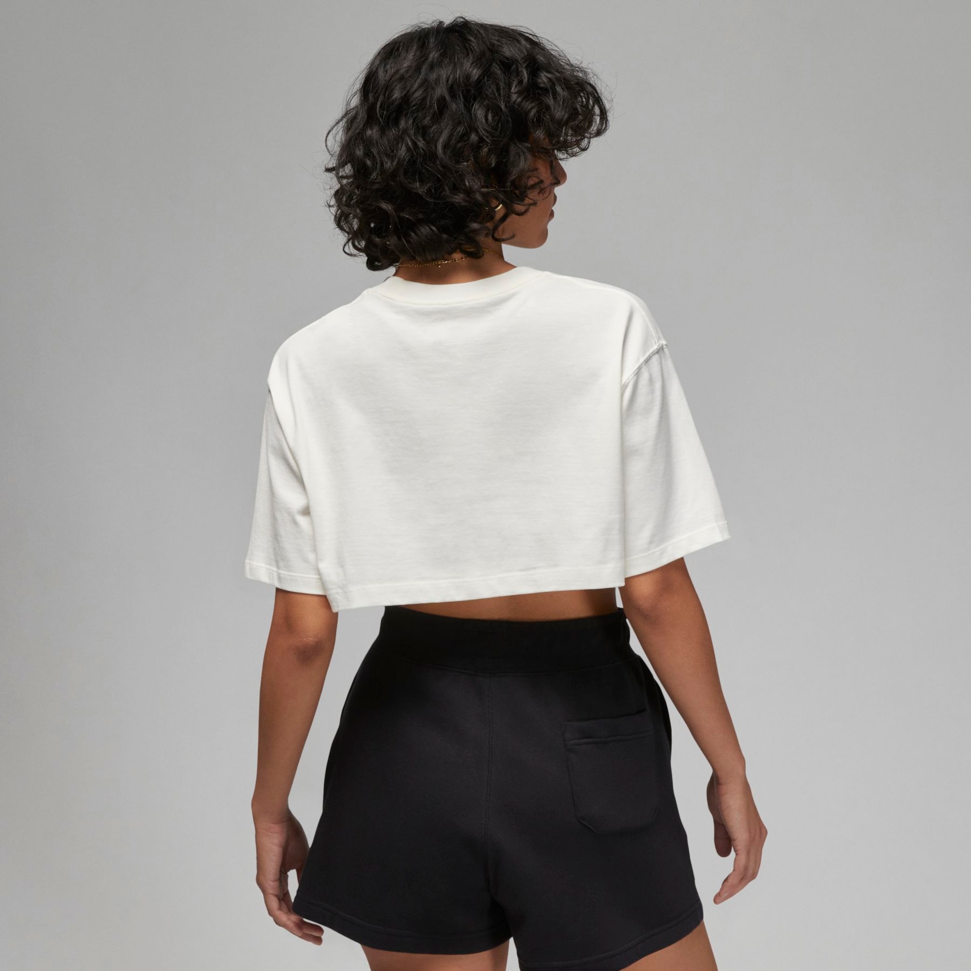 Camiseta Jordan Cropped Sport Feminina - Foto 2