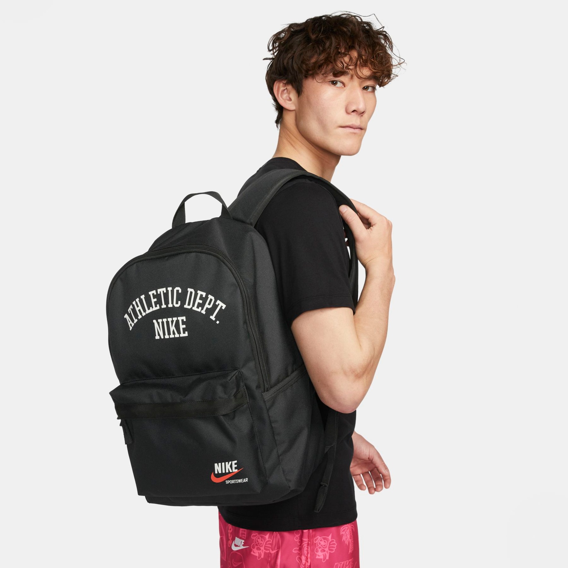 Mochila Nike Heritage Unissex - Foto 2