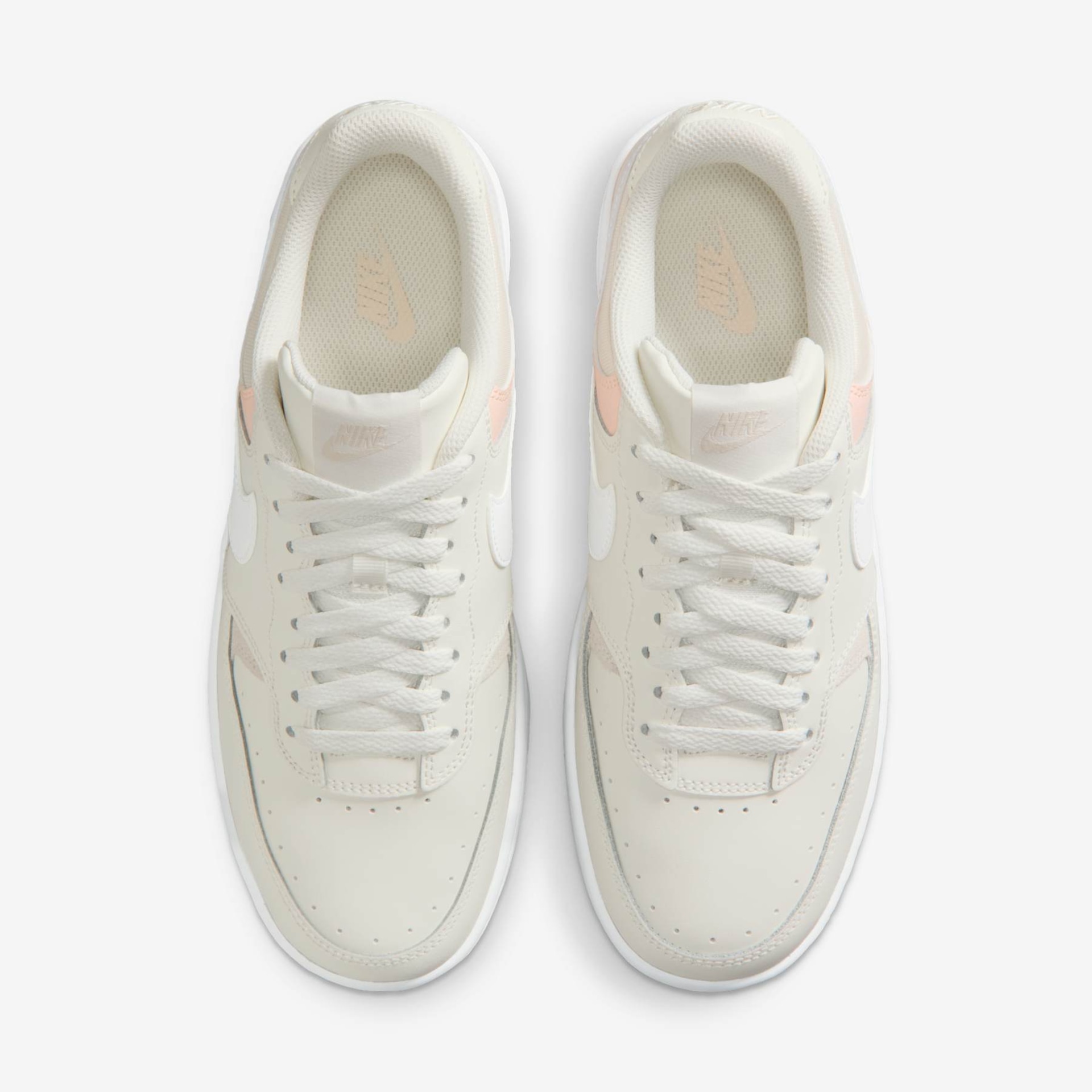 Tênis Nike Gamma Force Feminino - Foto 4