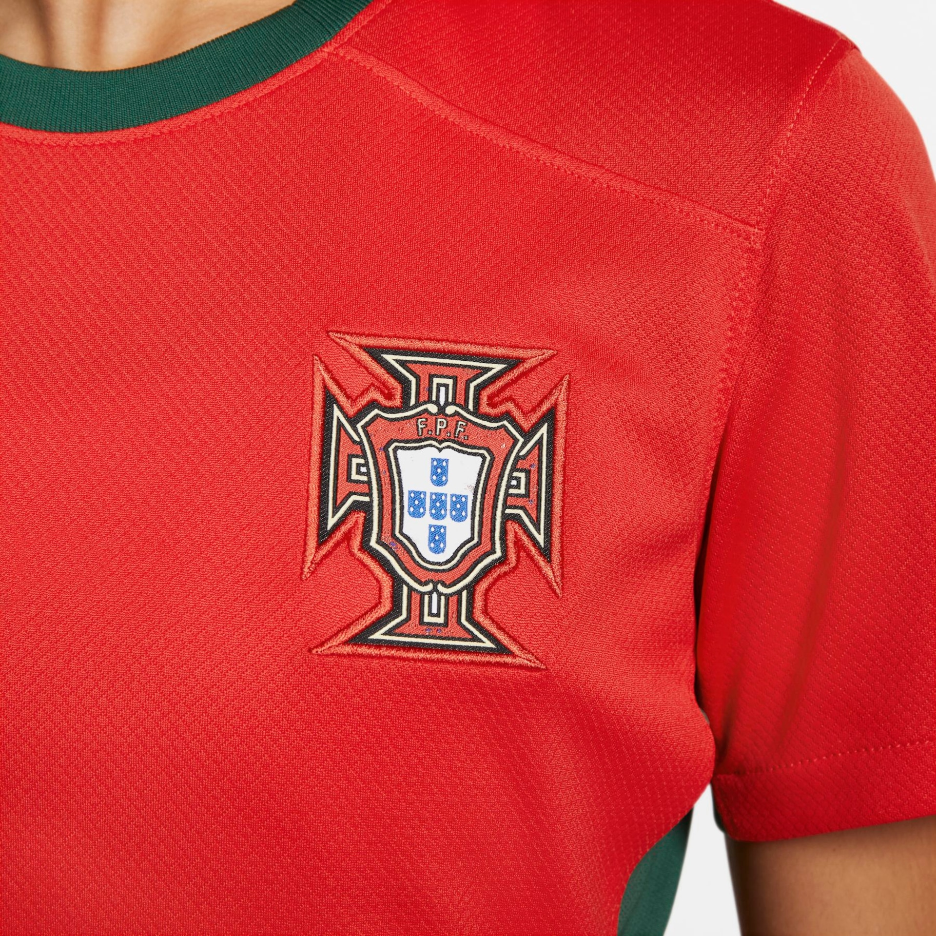 Camisa Nike Portugal I 2023/24 Torcedora Pro Feminina - Foto 4