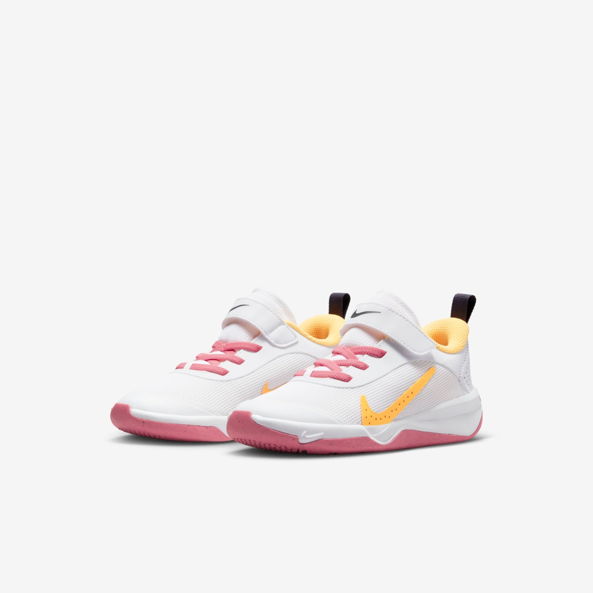 Tênis Nike Omni Multi-Court Infantil - Foto 5