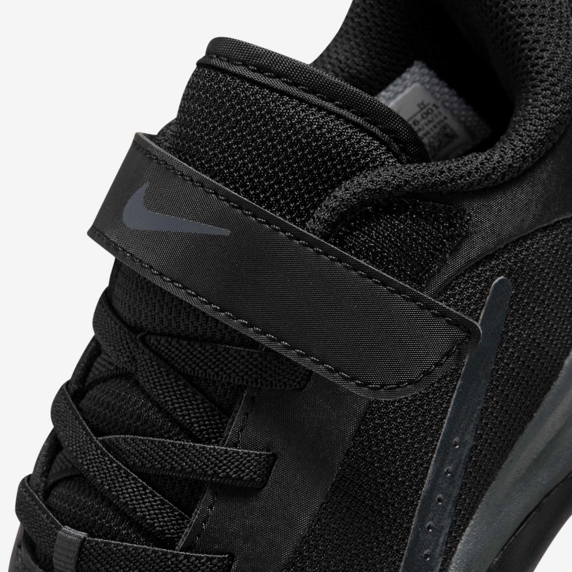 Tênis Nike Omni Multi-Court Infantil - Foto 9