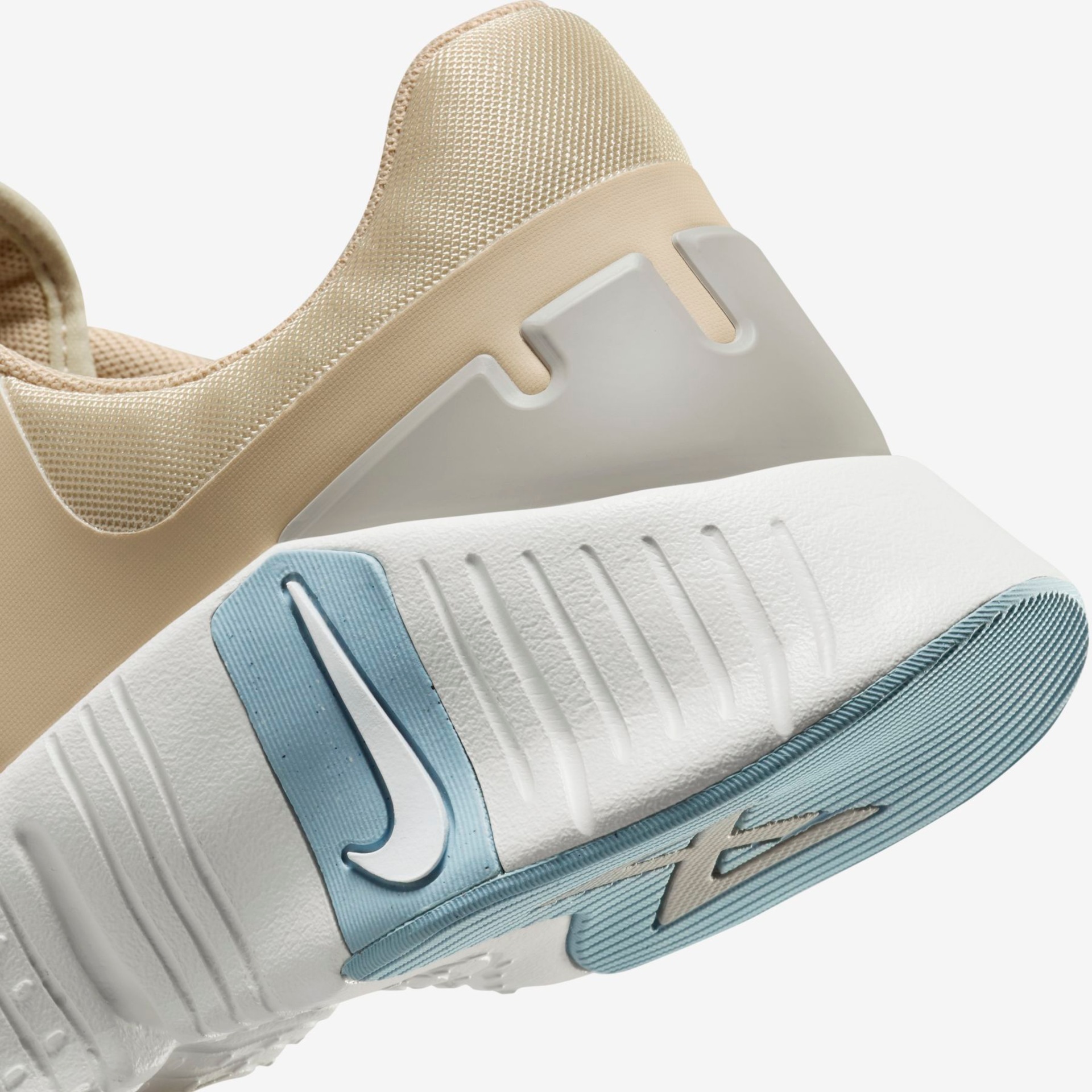 Tênis Nike Free Metcon 5 Feminino - Foto 9