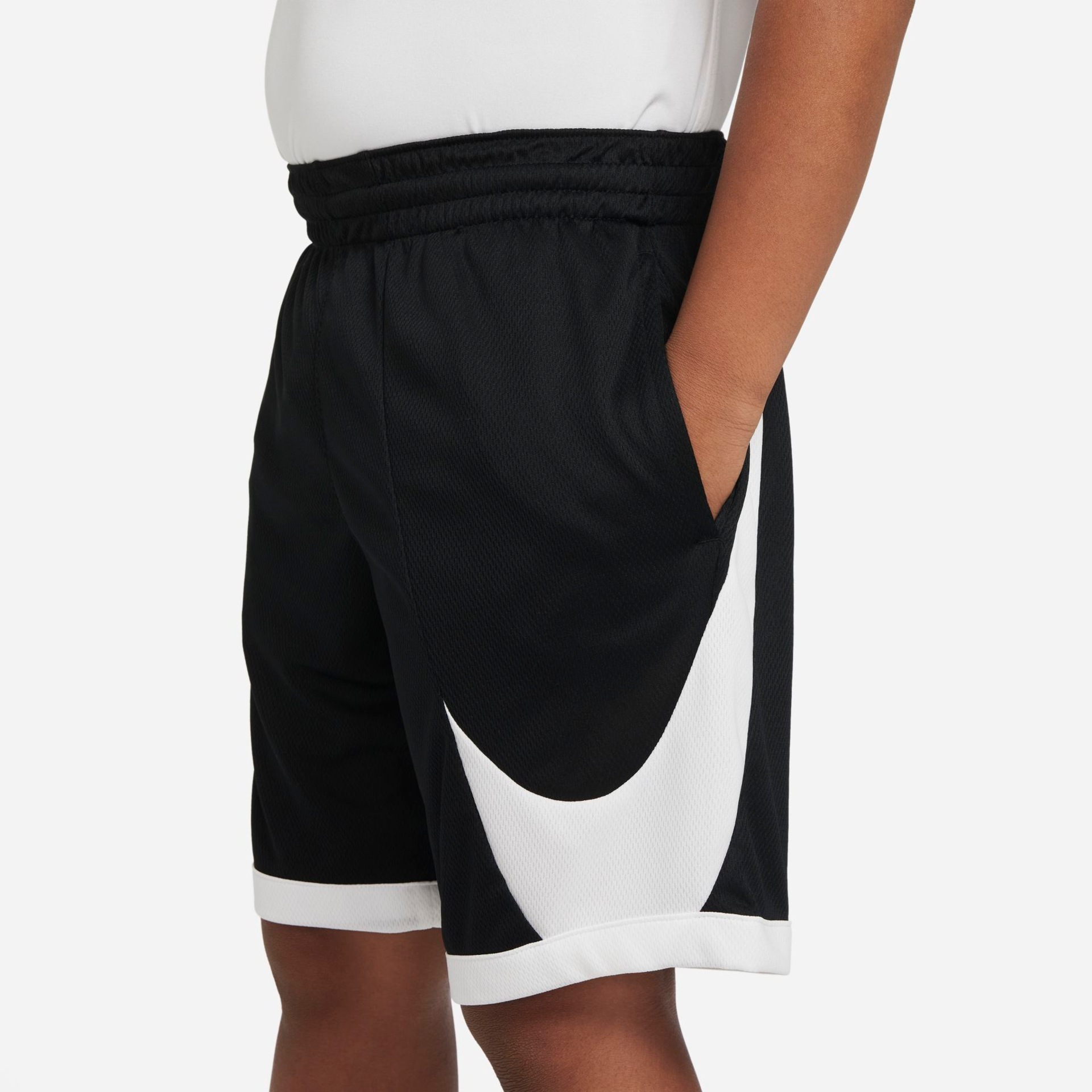 Shorts Nike Dri-FIT Infantil - Foto 4