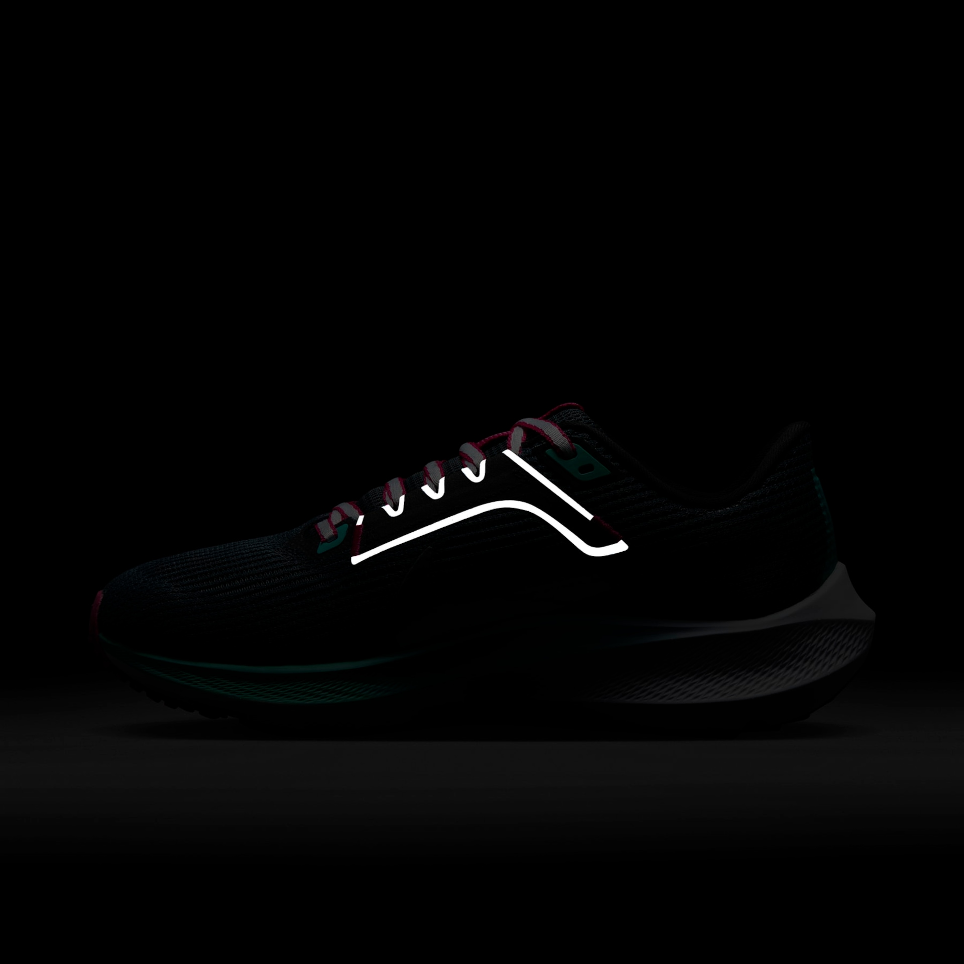 Tênis Nike Pegasus 40 Feminino - Foto 12
