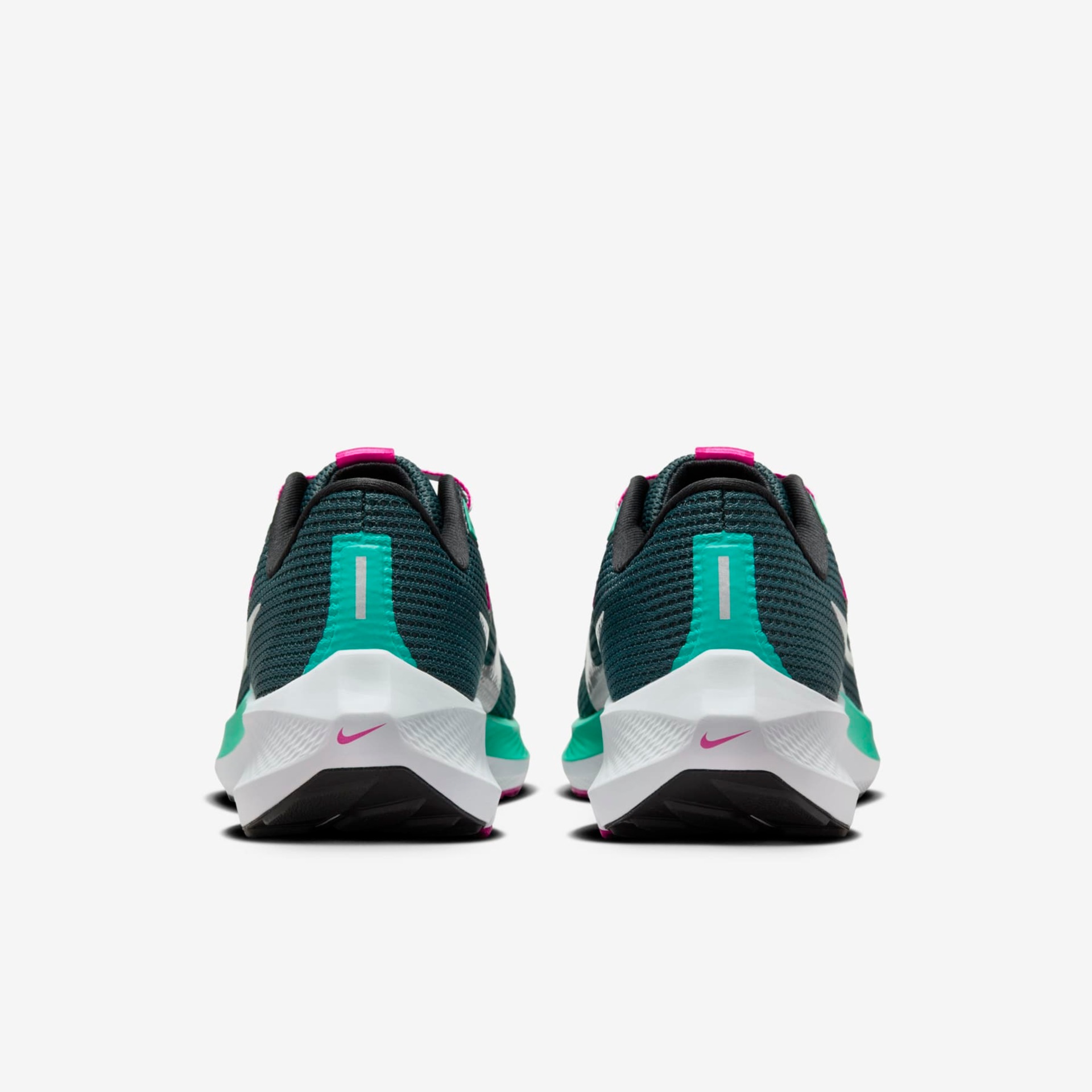 Tênis Nike Pegasus 40 Feminino - Foto 5