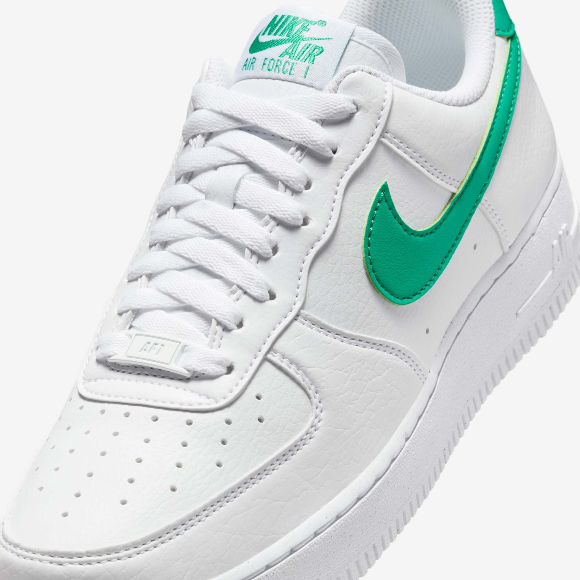 Tênis Nike Air Force 1 '07 SE Feminino - Foto 7