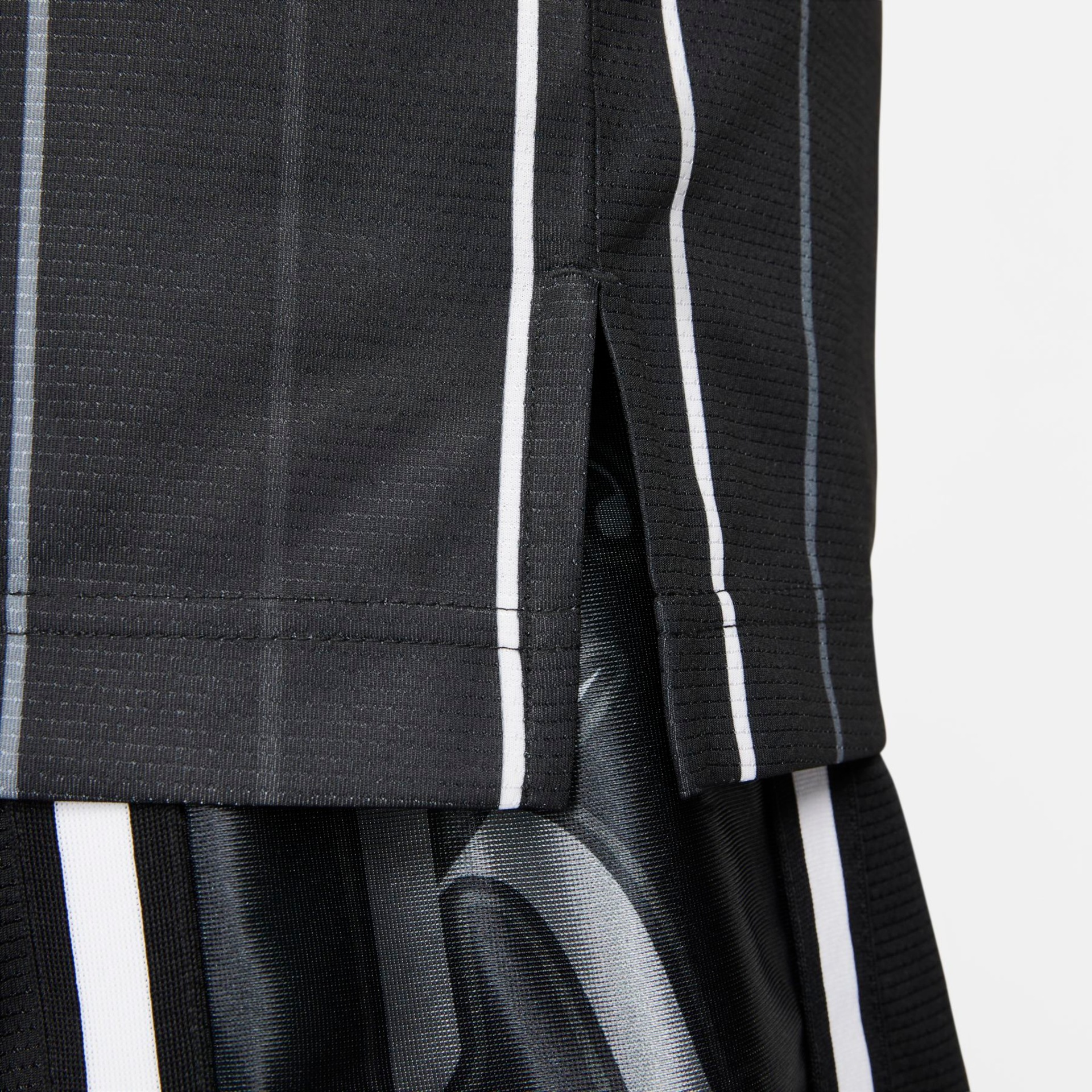 Regata Nike Dri-FIT DNA Masculina - Foto 5