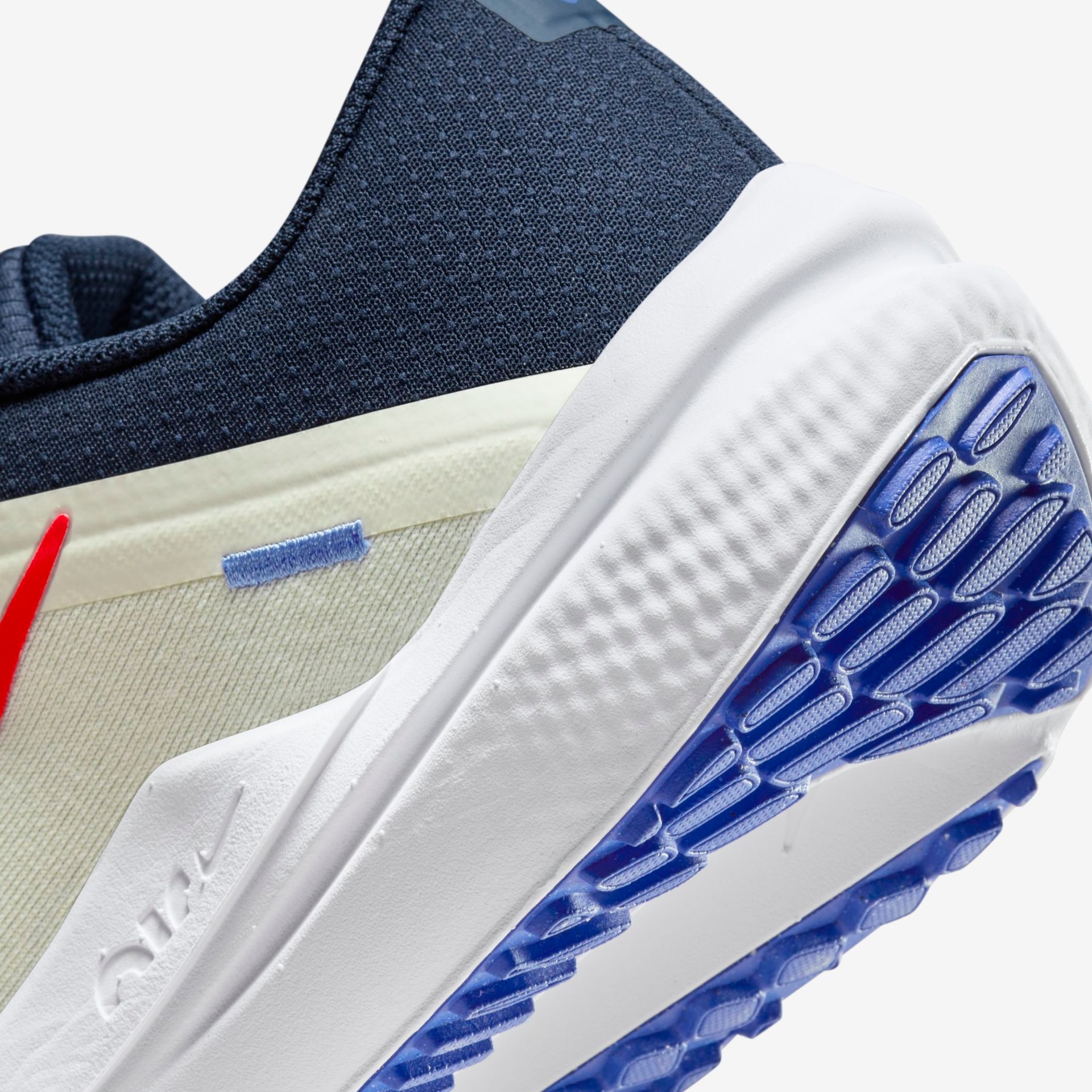 Tênis Nike Winflo 10 Masculino - Foto 8