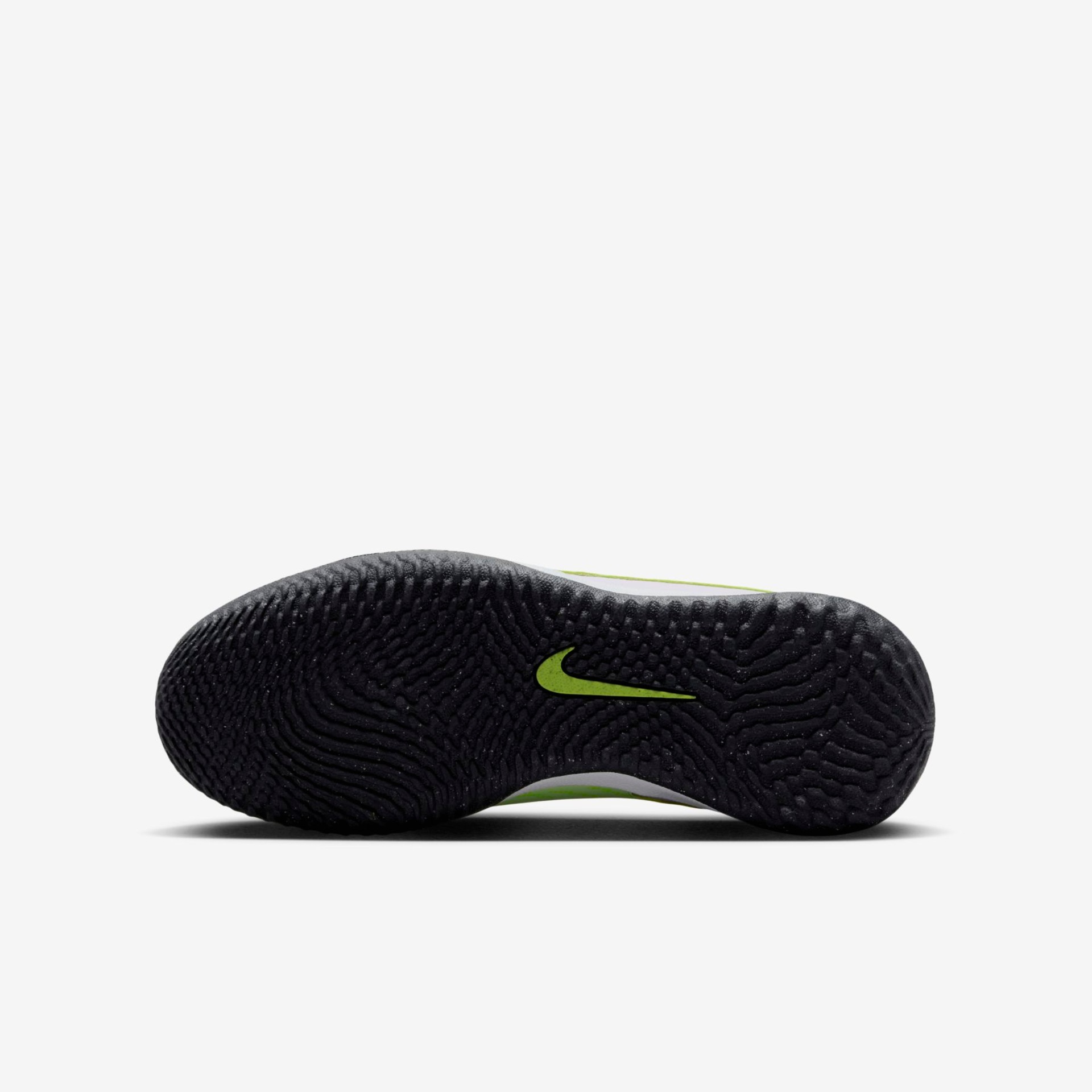 Chuteira Nike Phantom GX Academy Infantil Futsal - Foto 2