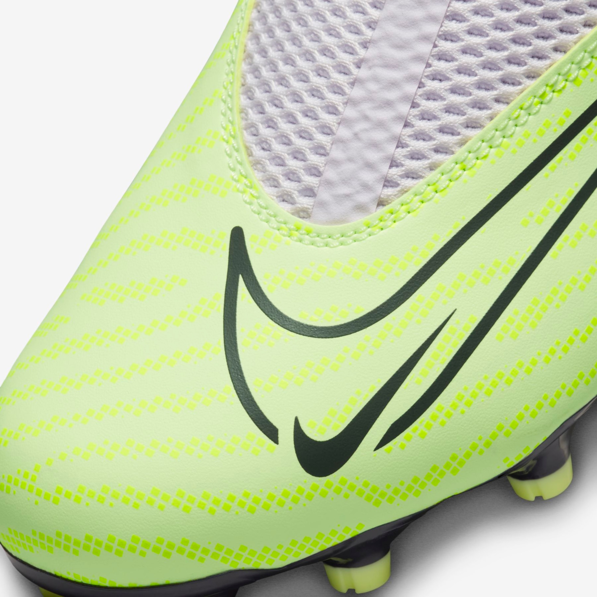 Chuteira Nike Phantom GX Academy Infantil Campo - Foto 8