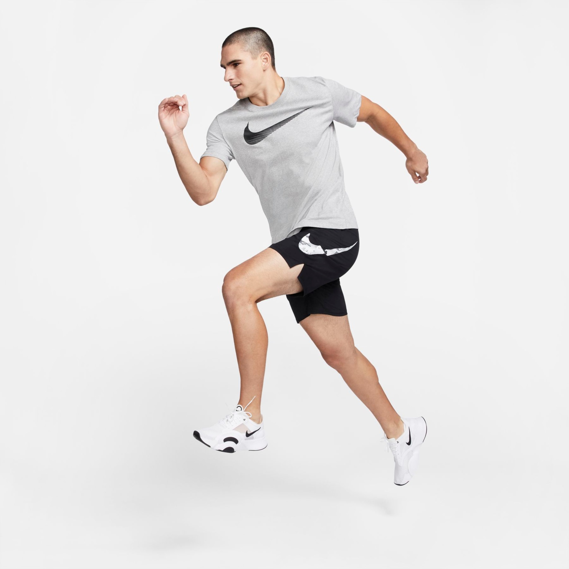 Camiseta Nike Dri-FIT Masculina - Foto 5