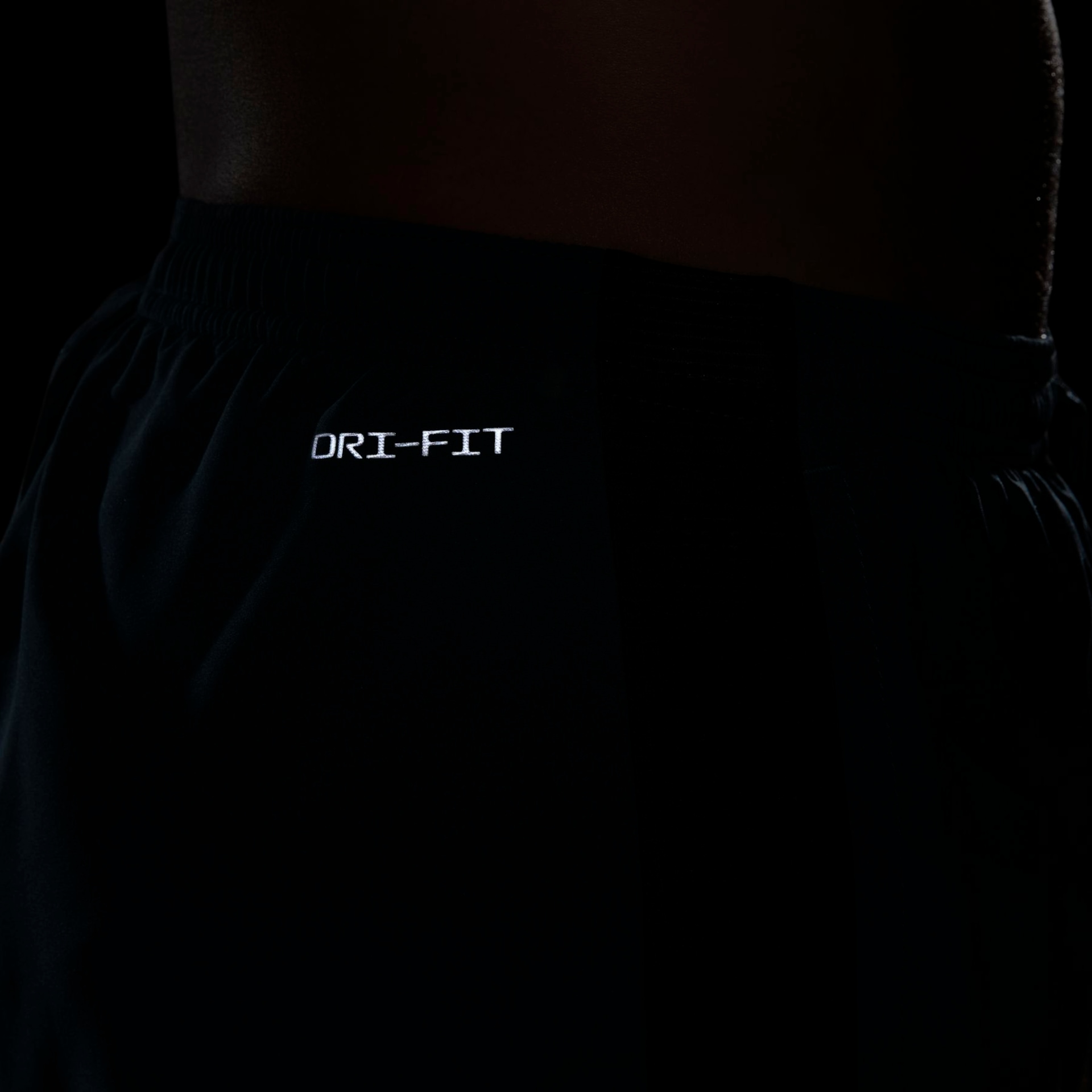 Shorts Nike Dri-FIT Run Division Stride Masculino - Foto 12