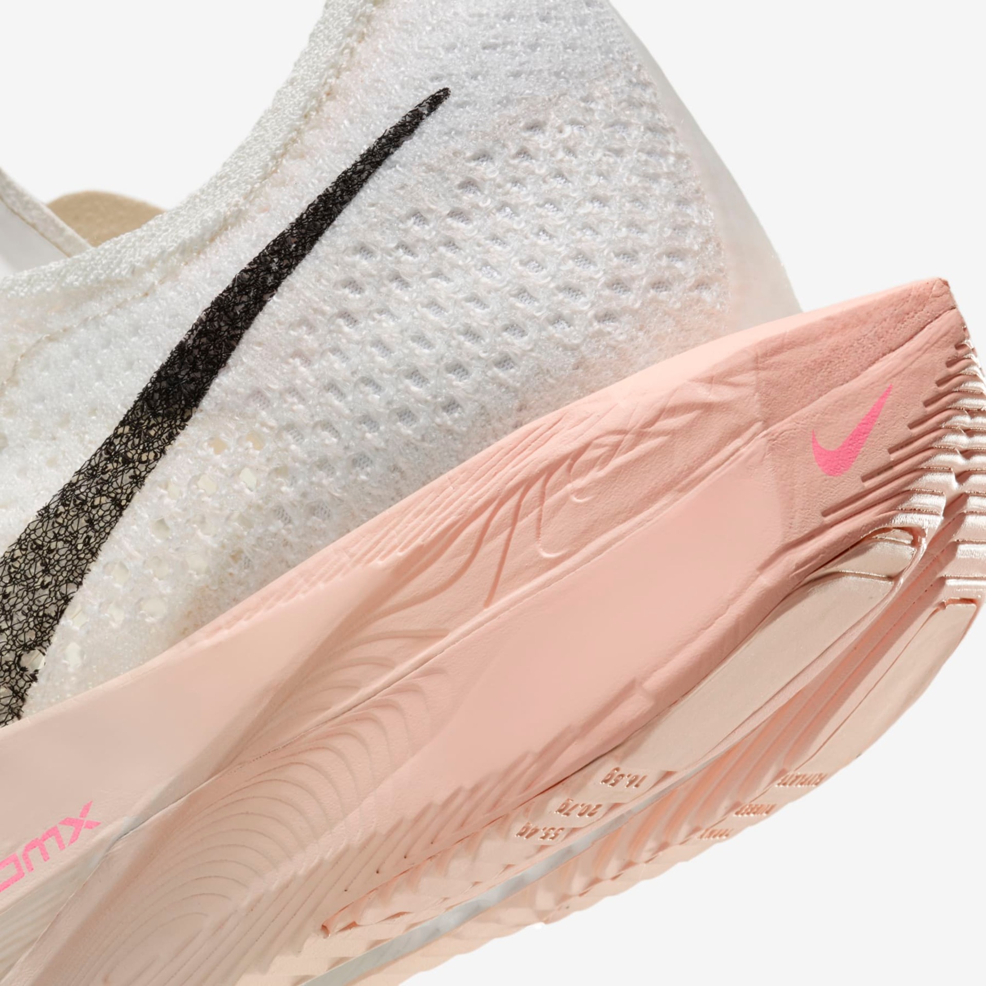 Tênis Nike Vaporfly 3 Feminino - Foto 8