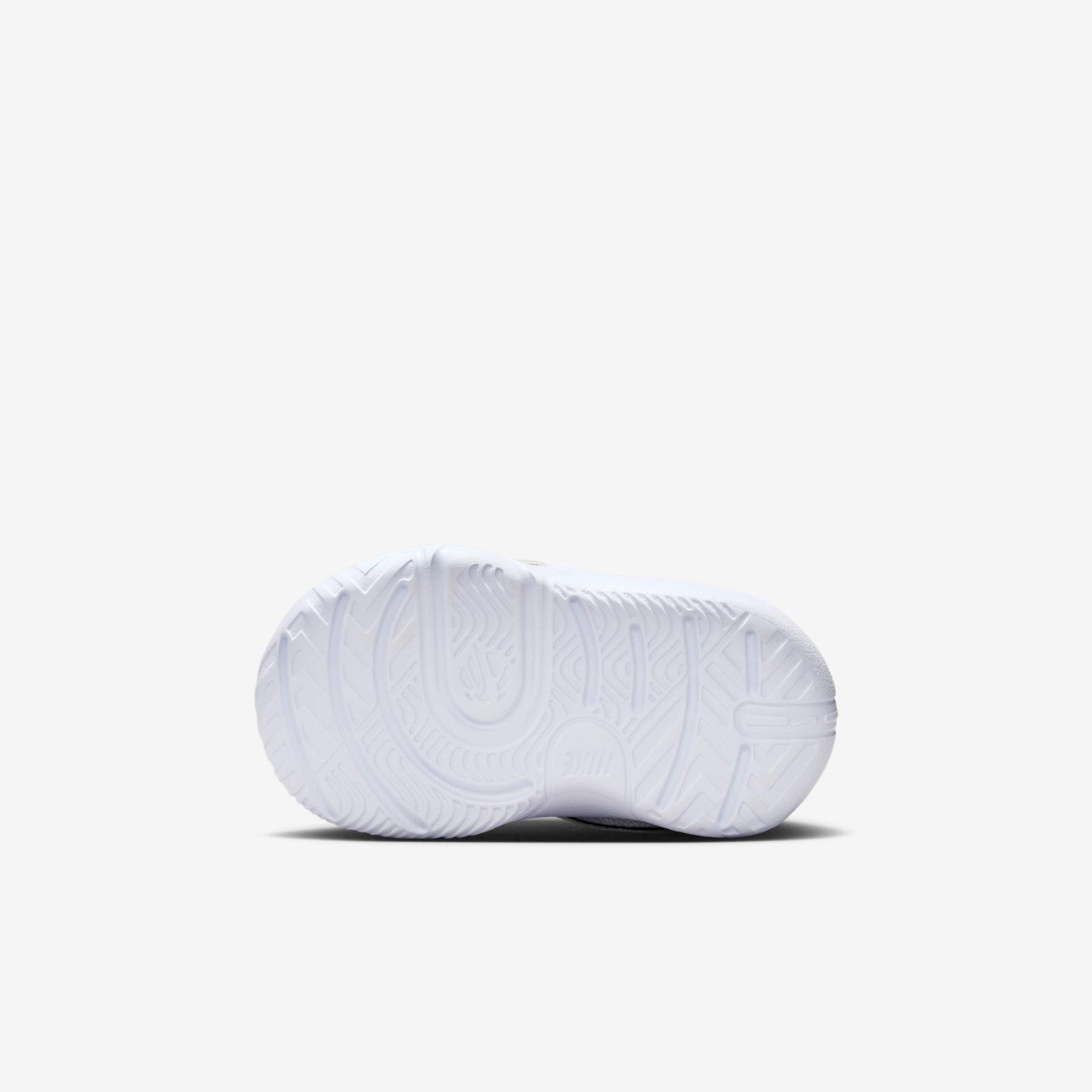 Tênis Nike Team Hustle D11 Infantil - Foto 2