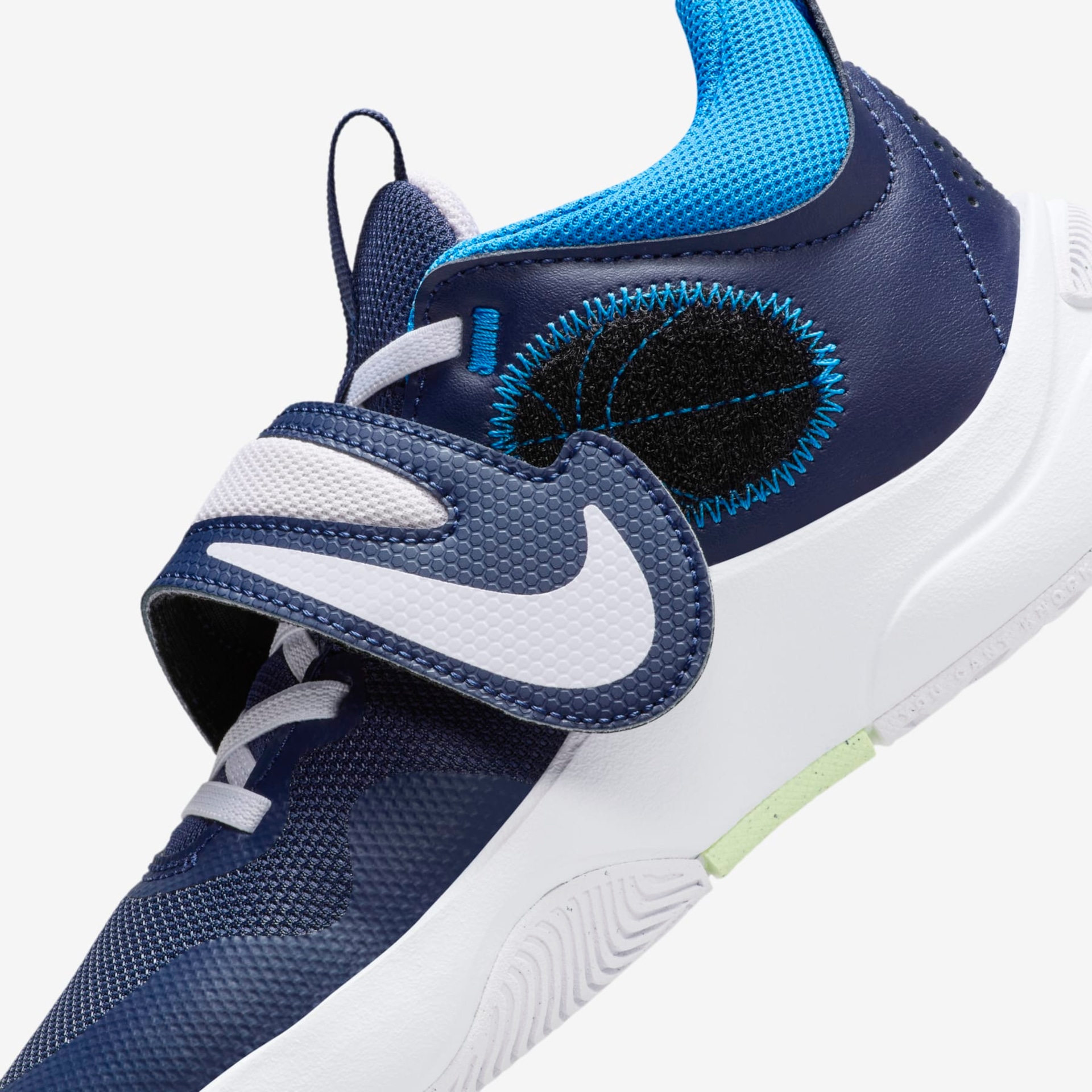 Tênis Nike Team Hustle D 11 Infantil - Foto 8