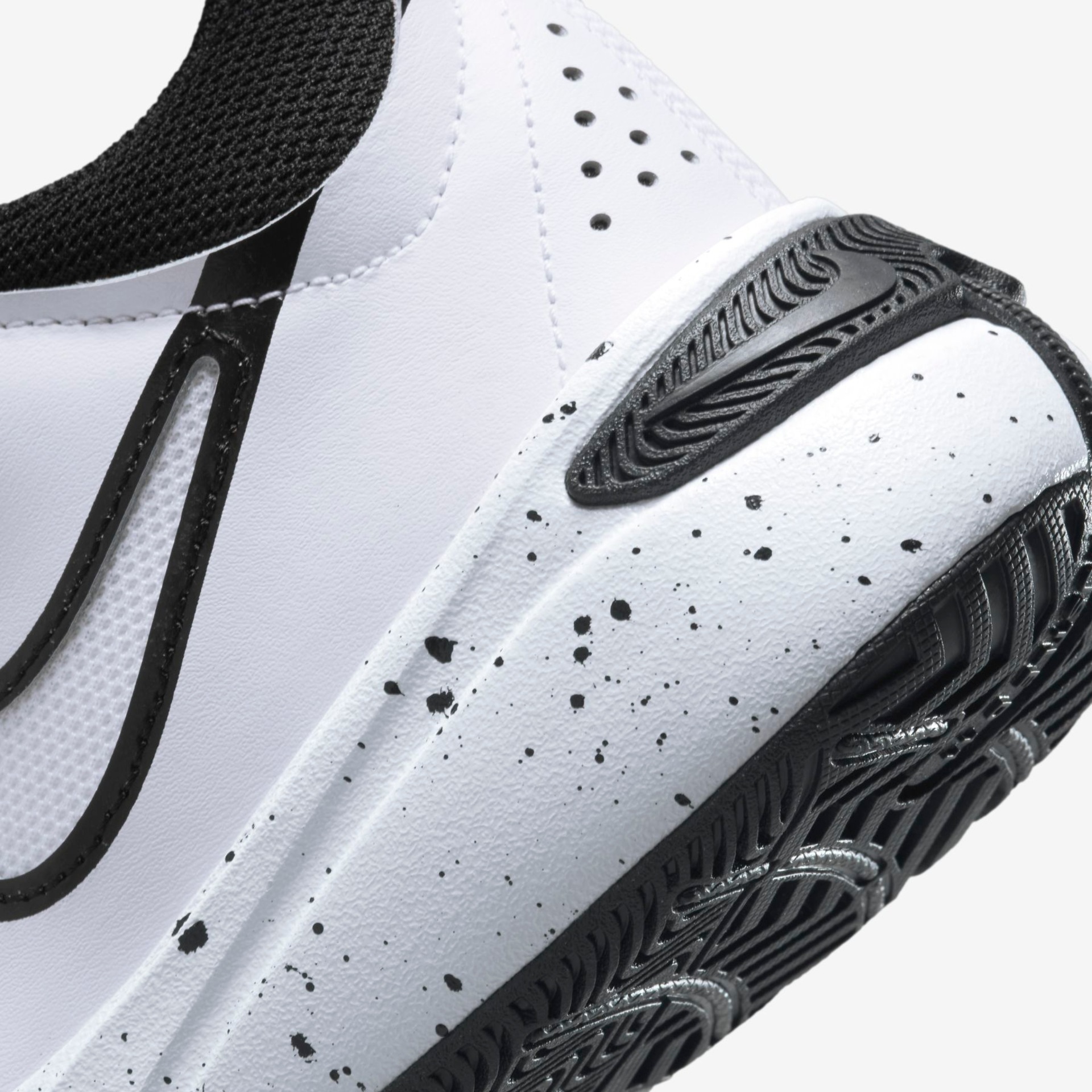 Tênis Nike Team Hustle D 11 Infantil - Foto 8