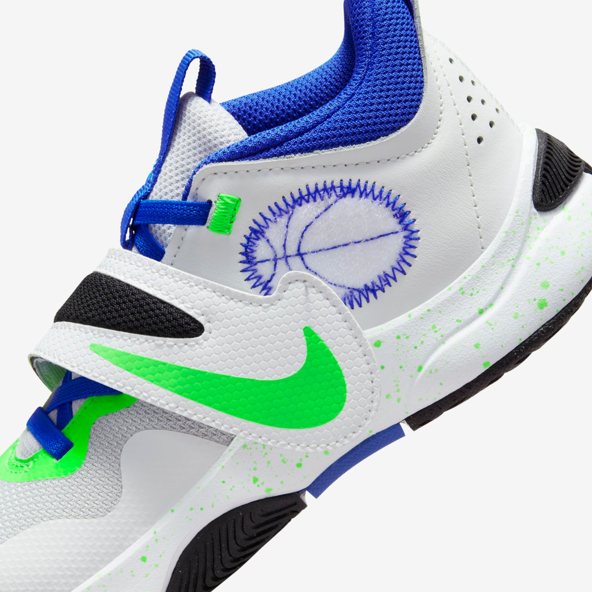 Tênis Nike Team Hustle D 11 Lil Infantil - Foto 9