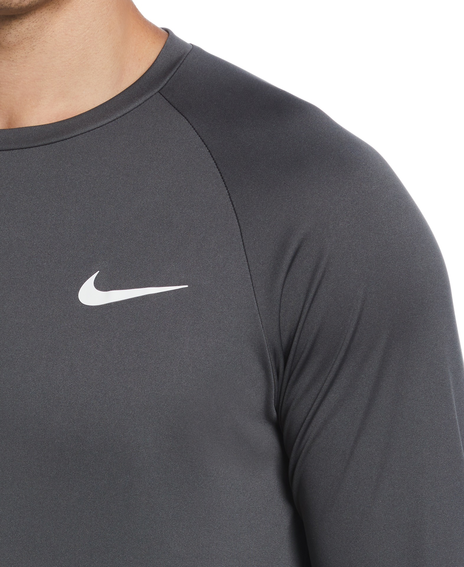 Camiseta Nike Essential UV Hydroguard Masculina - Foto 4