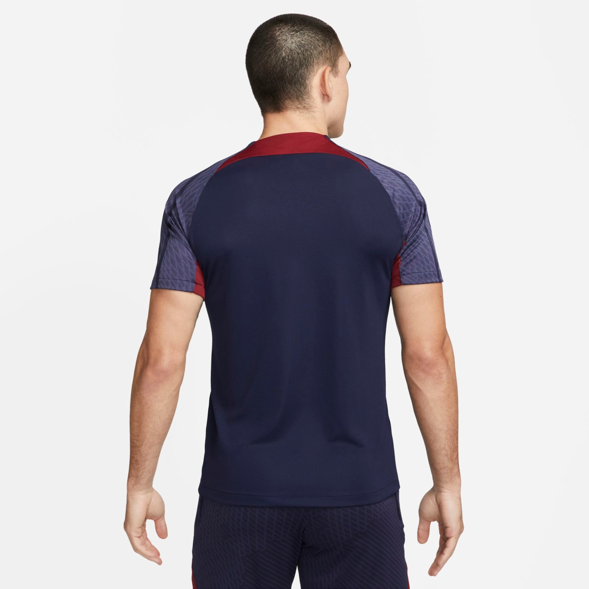 Camiseta Nike Paris Saint-Germain Strike Masculina - Foto 2