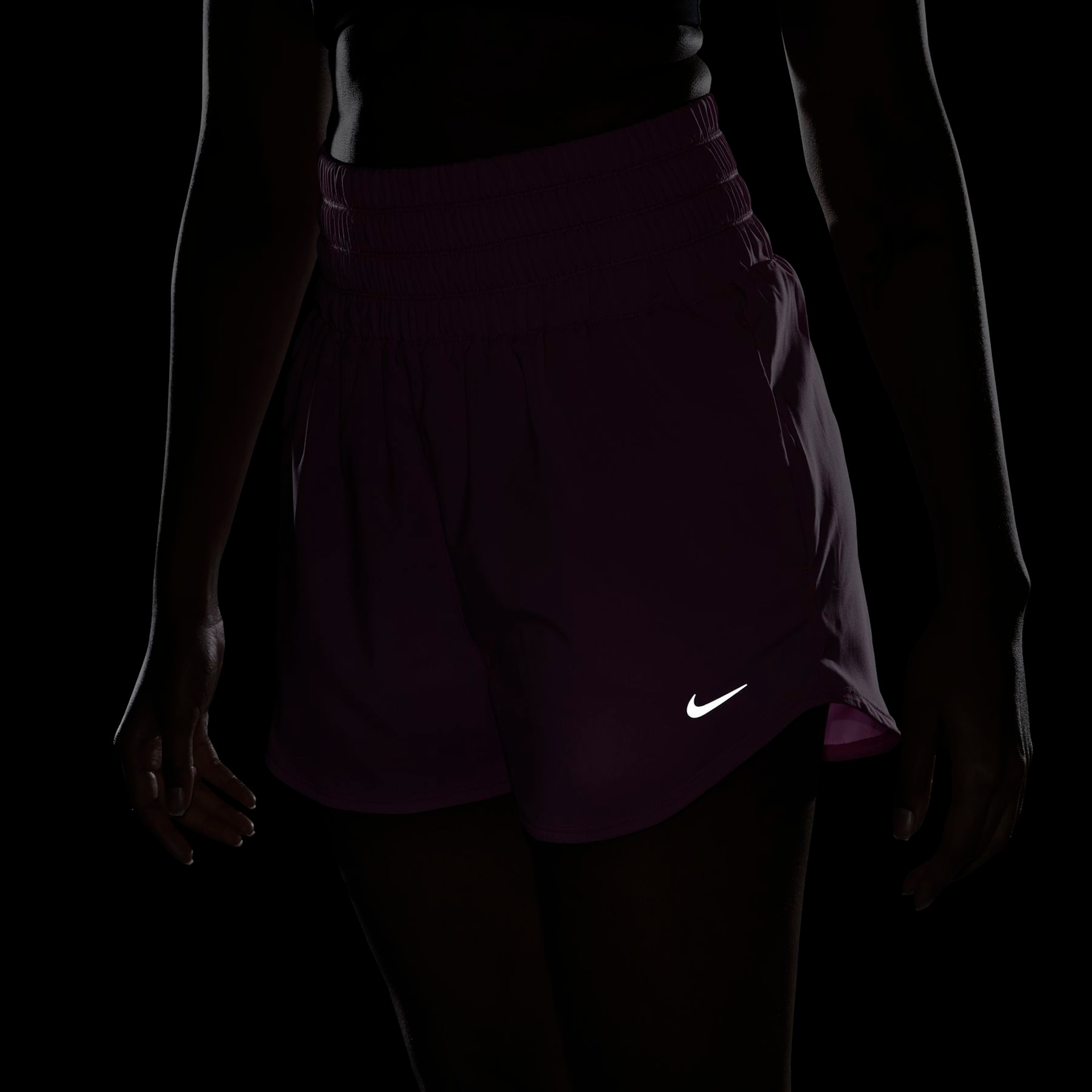 Shorts Nike One Feminino - Foto 7