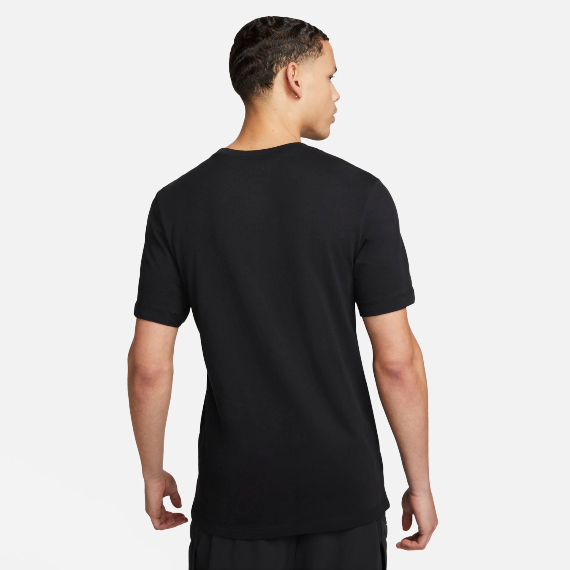 Camiseta Nike Court Dri-FIT Masculina - Foto 2