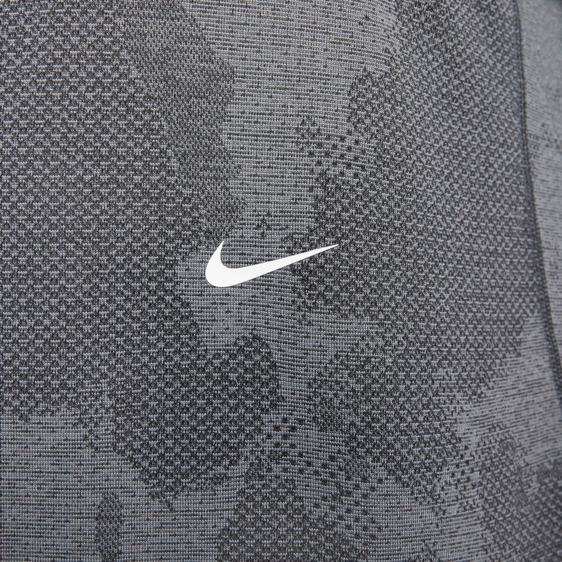 Camiseta Nike Dri-FIT ADV Masculina - Foto 4