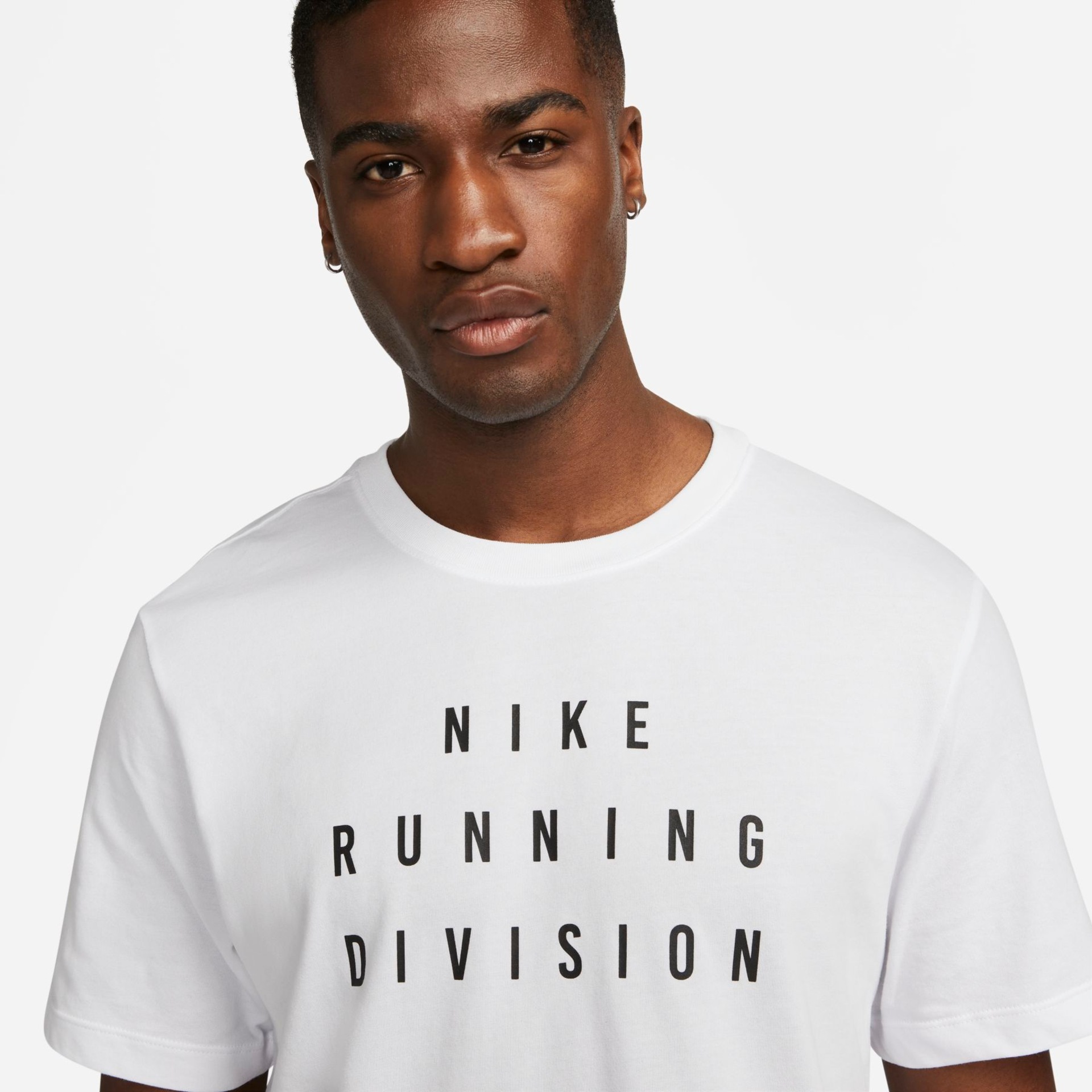 Camiseta Nike Dri-FIT Run Division Masculina - Foto 3