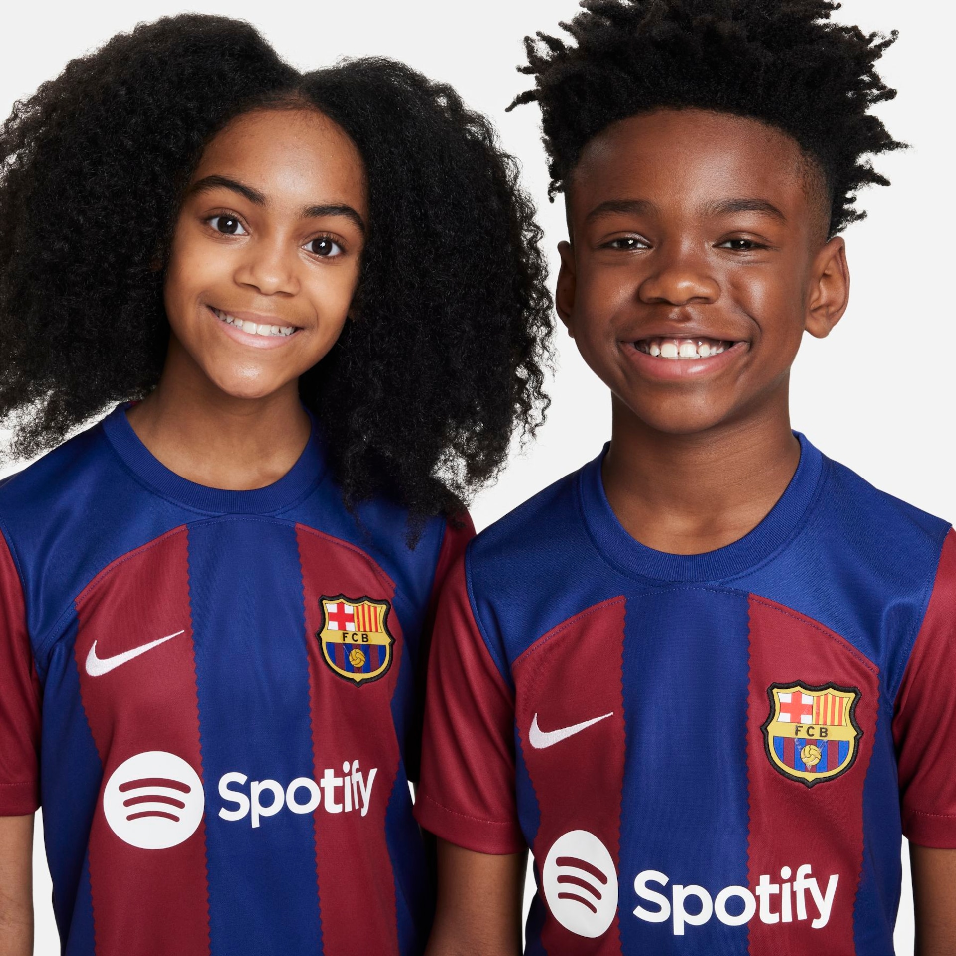 Camisa Nike Barcelona I 2023/24 Torcedor Pro Infantil - Foto 3