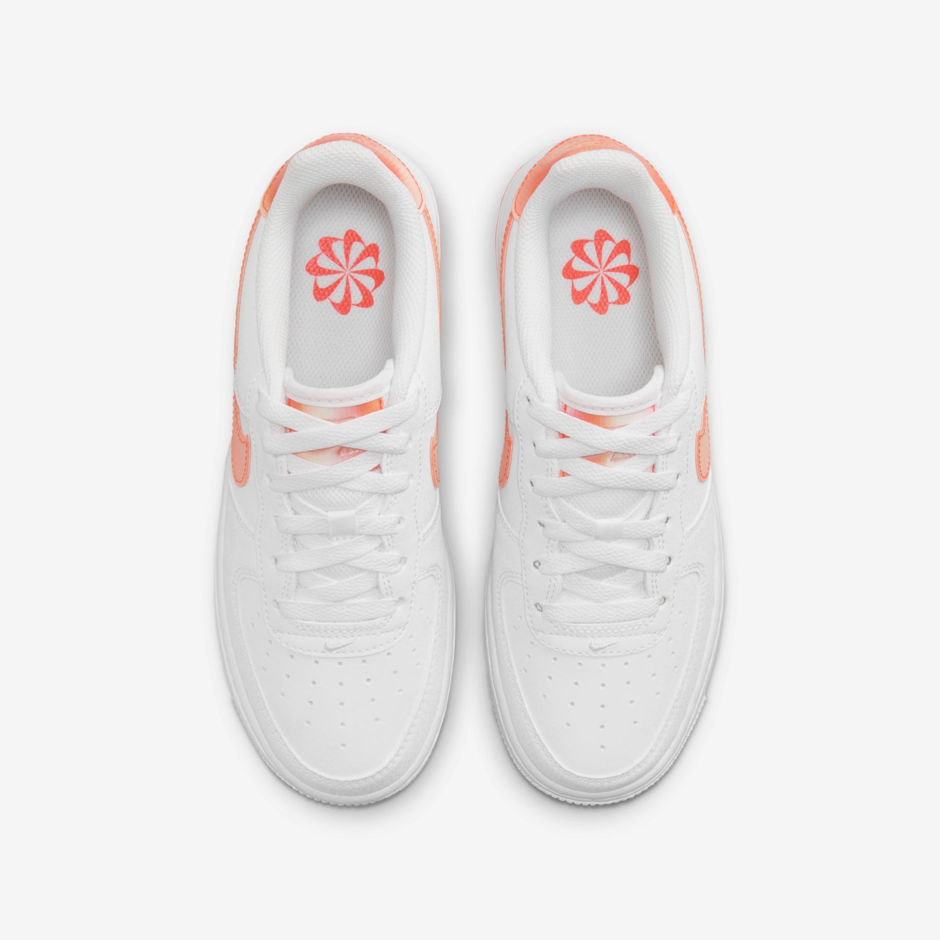 Tênis Nike Air Force 1 Next Nature Infantil - Foto 4