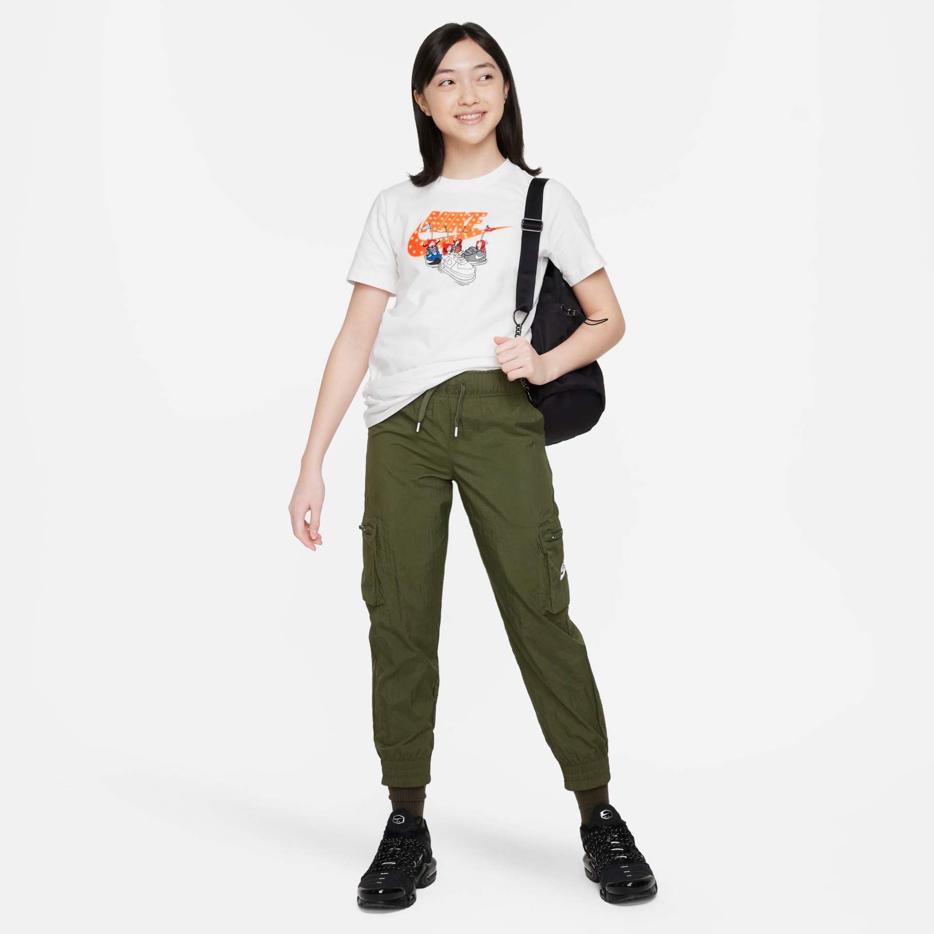 Camiseta Nike Sportswear Infantil - Foto 4