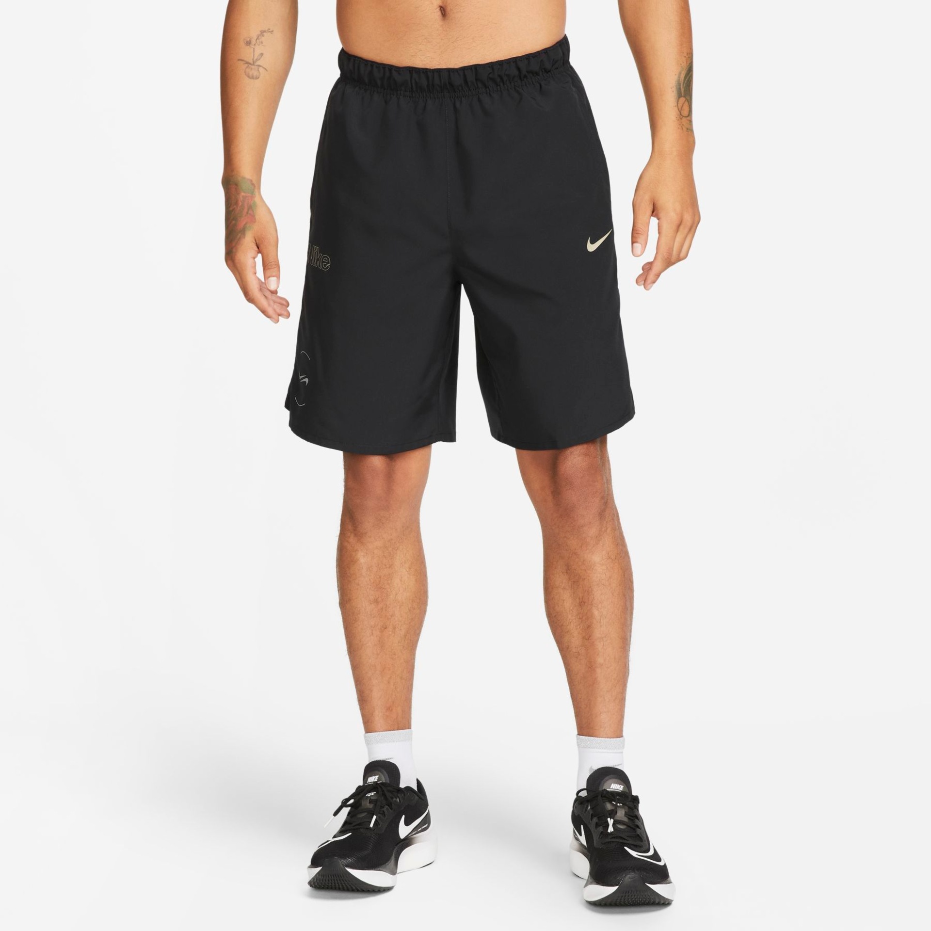 Shorts Nike Dri-FIT Challenger Masculino - Foto 1