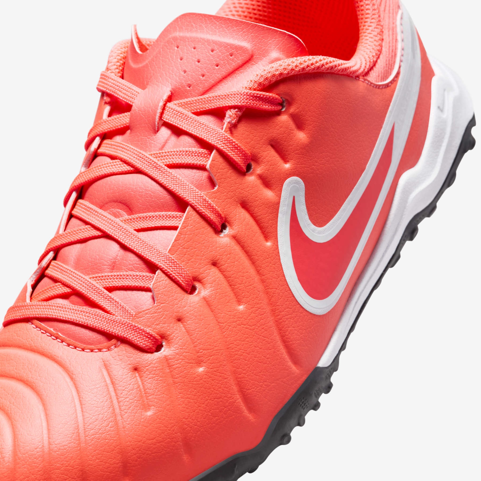 Chuteira Nike Tiempo 10 Academy Infantil Society - Foto 7