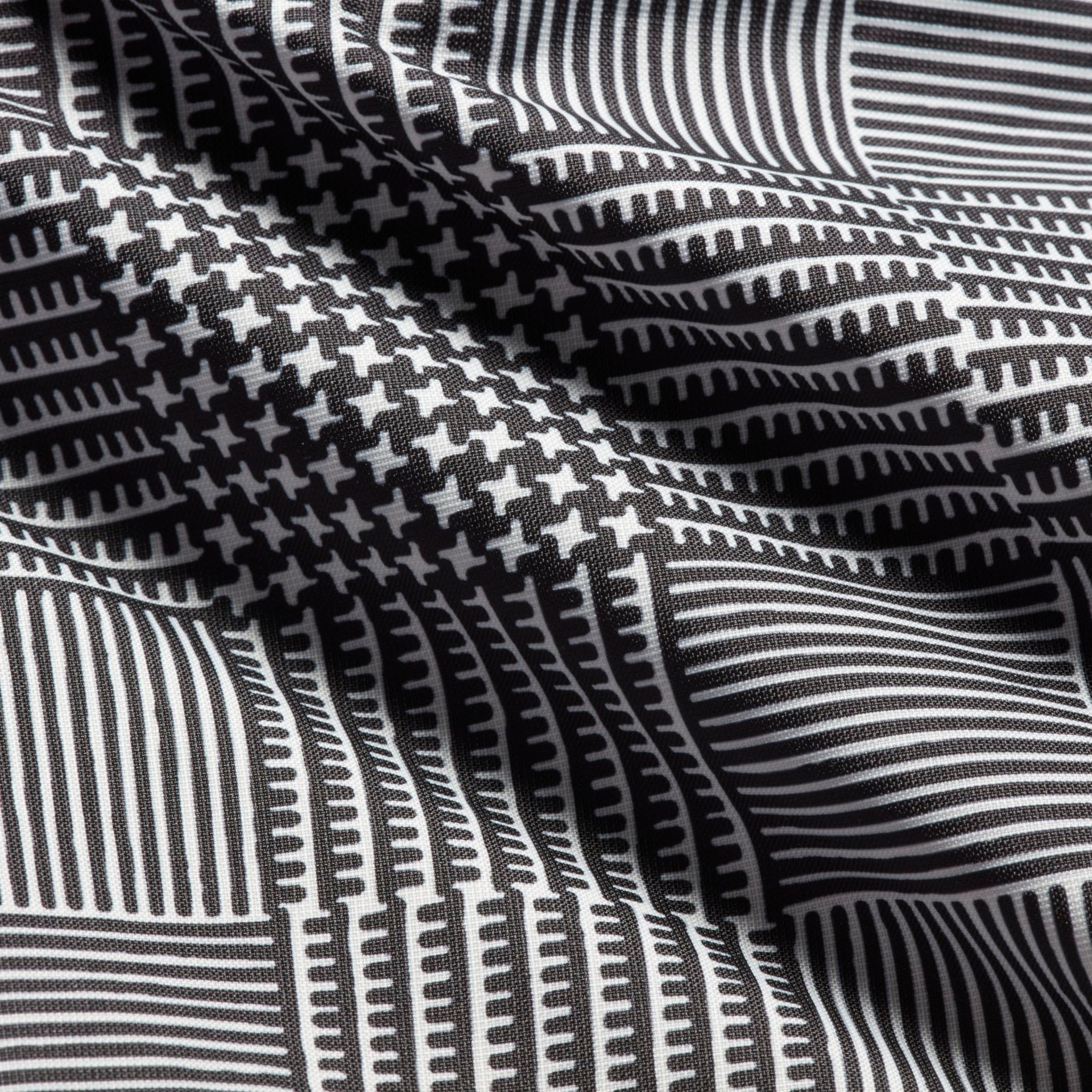 Bolsa Nike Gym Club Feminina - Foto 10