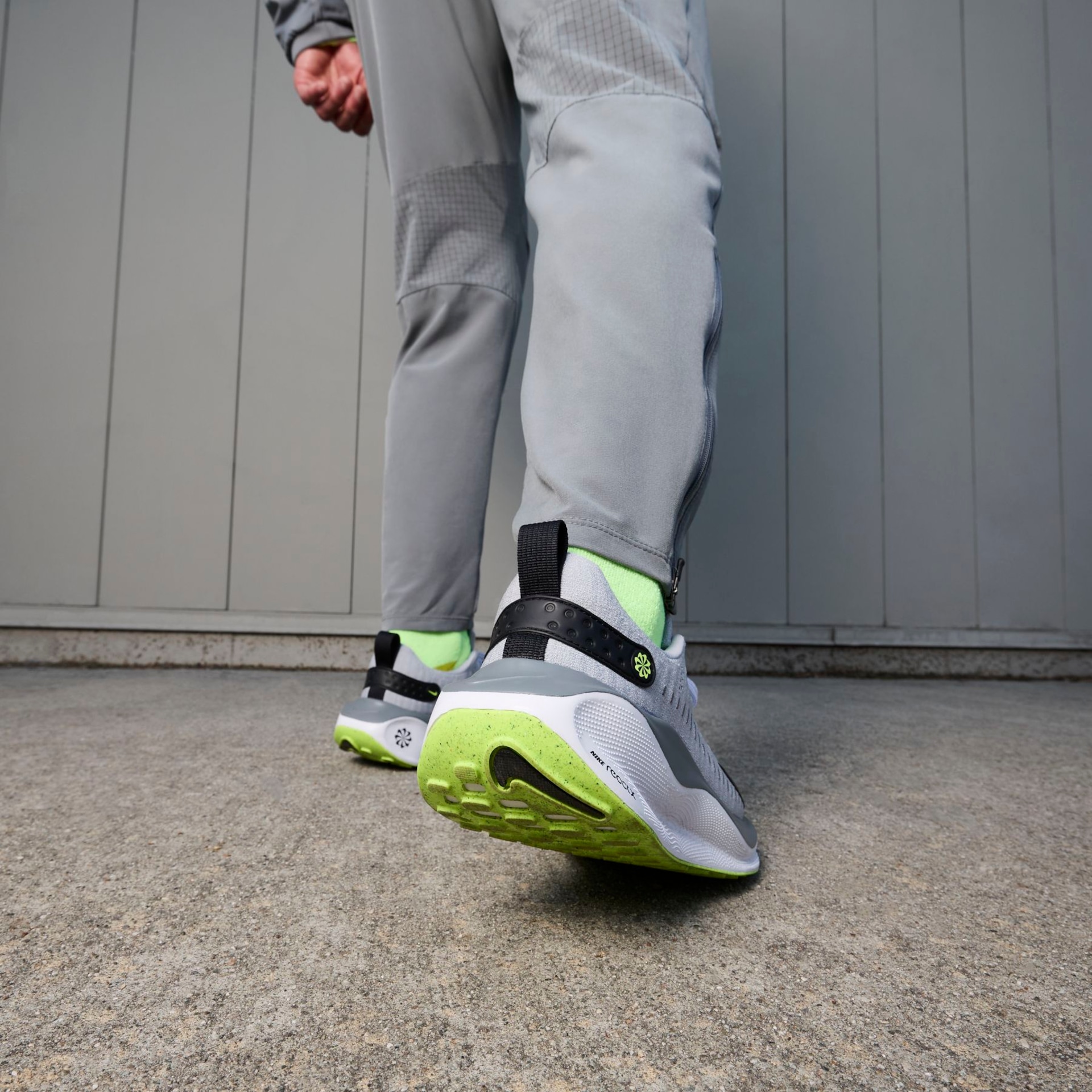 Tênis Nike Infinity Run 4 Masculino - Foto 2