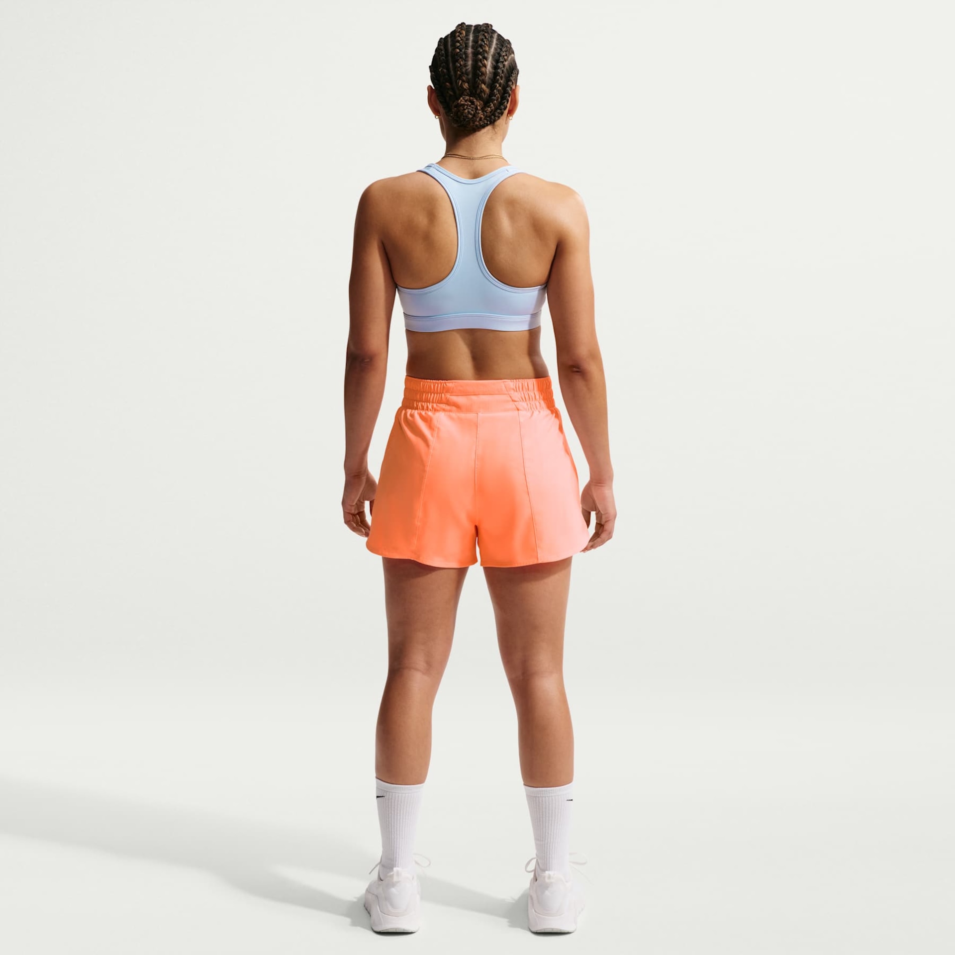 Top Nike Swoosh Feminino - Foto 5